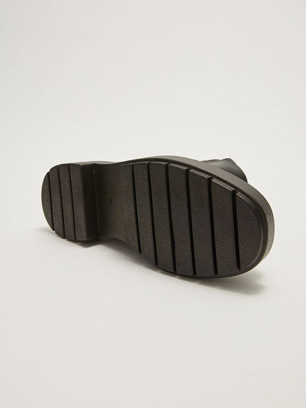 LCW STEPS Damenstiefel aus Lederoptik mit dicker Sohle und elastischen Seiten -W1G228Z8-HUC