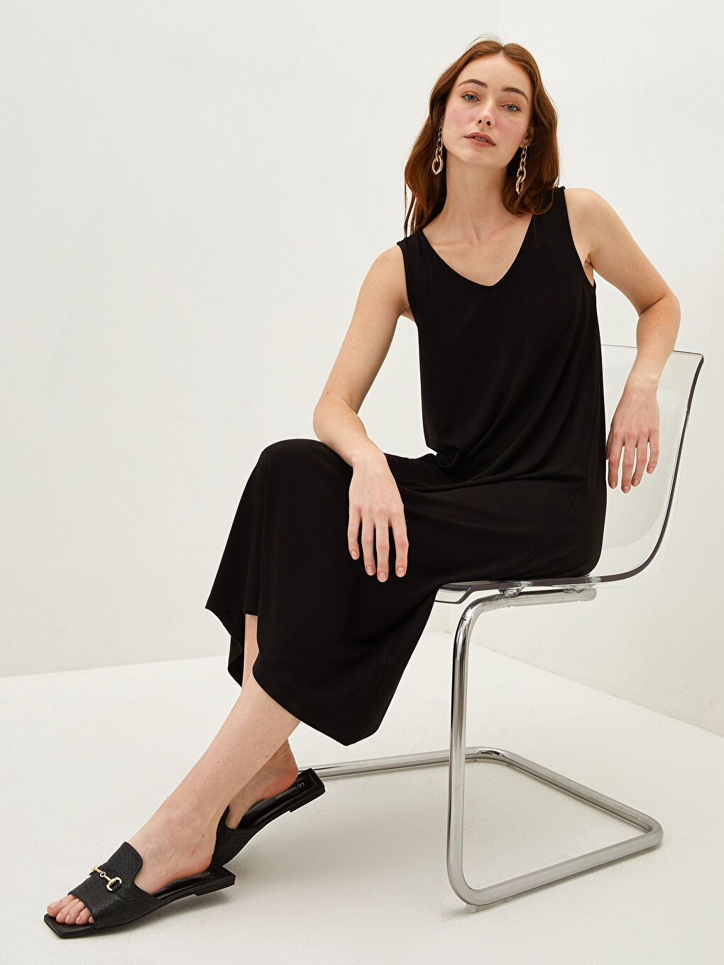 Robe Pour Femmes En Viscose À Bretelles Droites Et Col En V-4