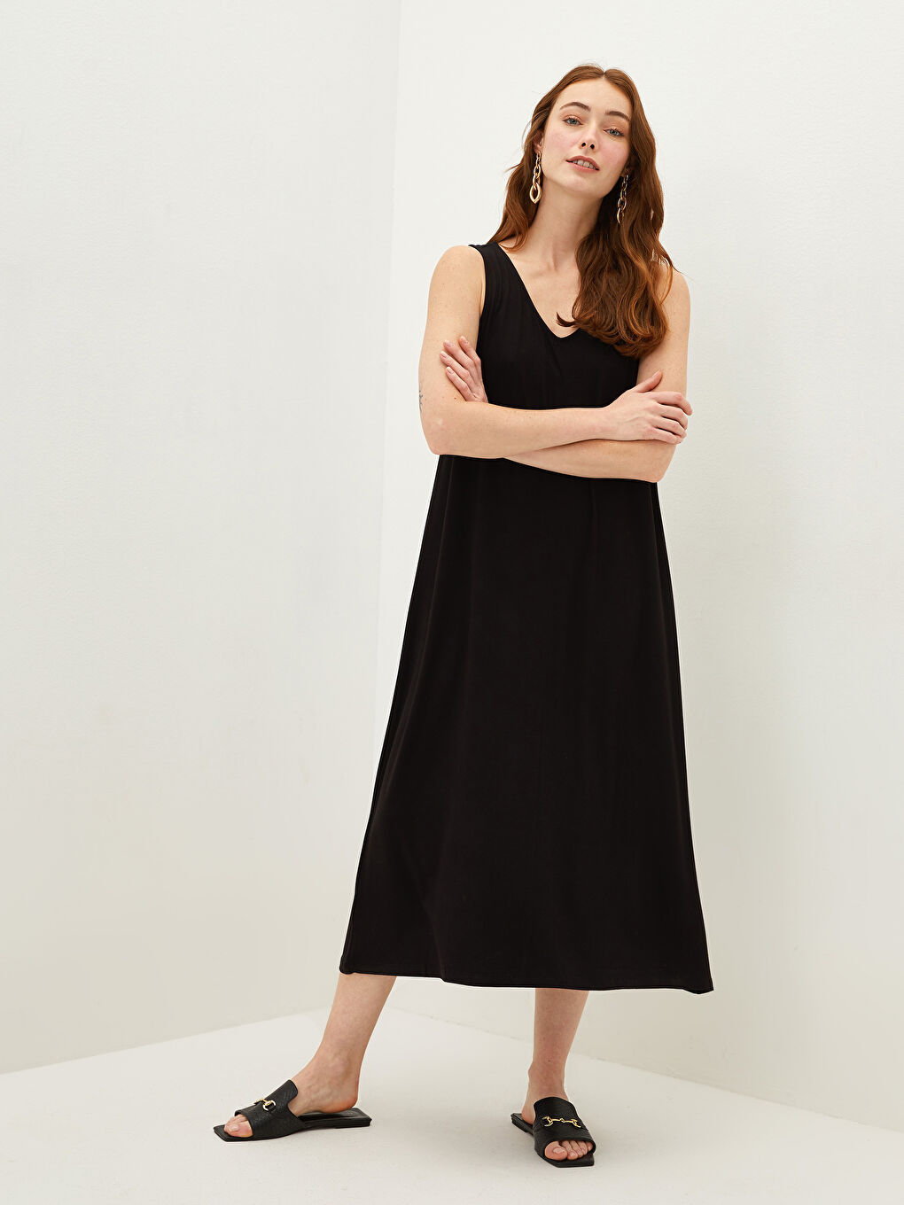 Robe Pour Femmes En Viscose À Bretelles Droites Et Col En V