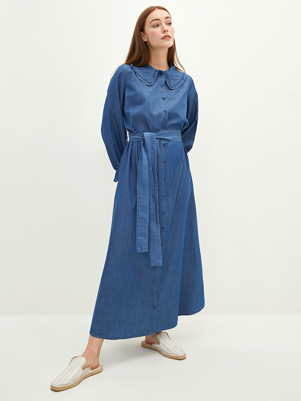 İndigo Bebe Yaka Düz Uzun Kollu Beli Kuşaklı Kadın Jean Elbise-1