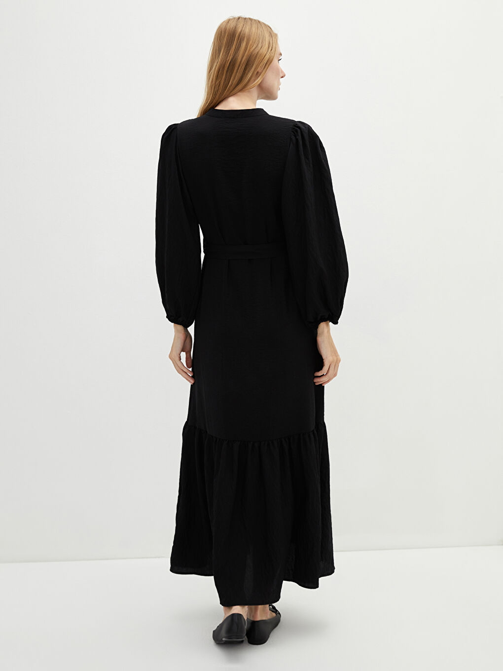 کراس بۆ ژنان بە یەخەی سوننەتی قۆڵ درێژ بە پەسە بندکراوی پۆپلین-4