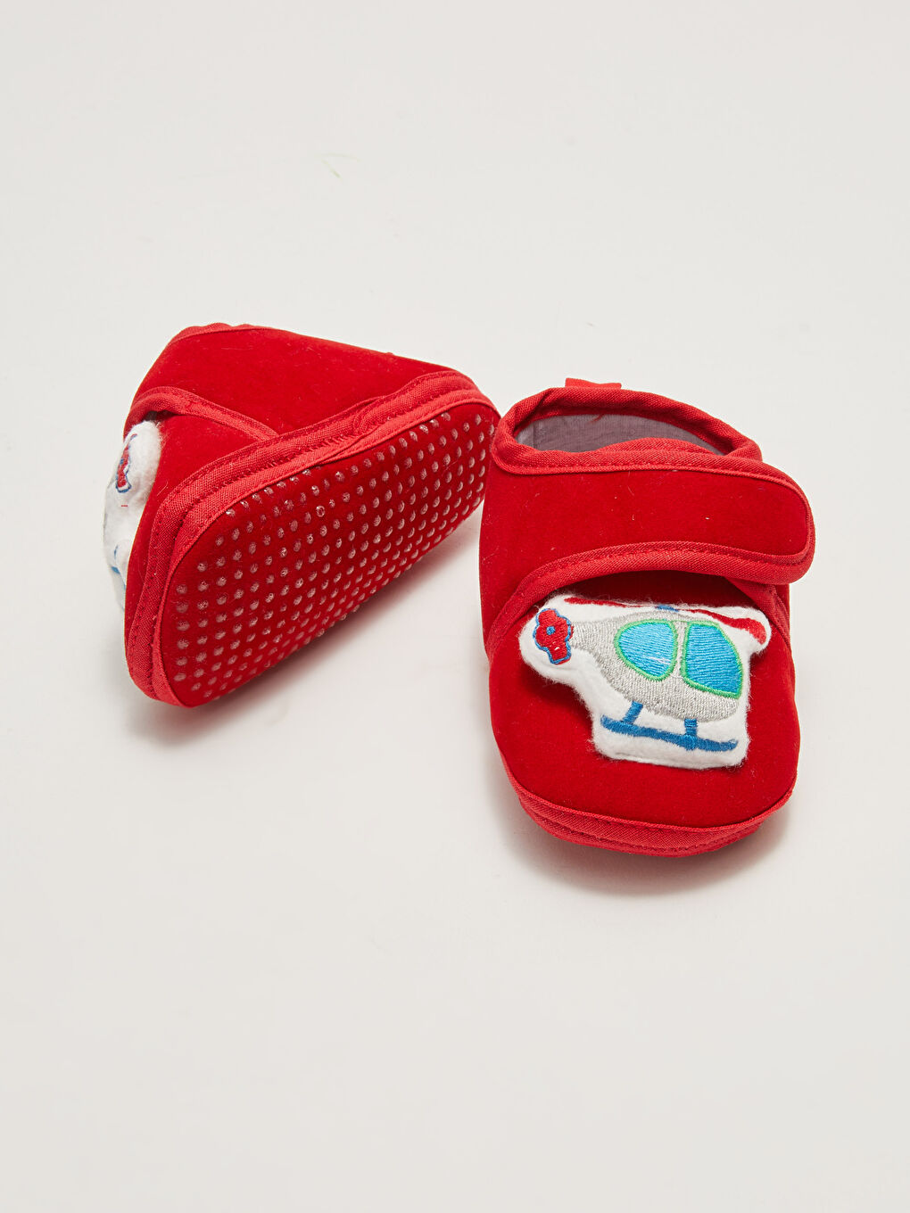 Kırmızı 3D Aplikeli Cırt Cırtlı Erkek Bebek Yürüme Öncesi Ev Ayakkabısı-3