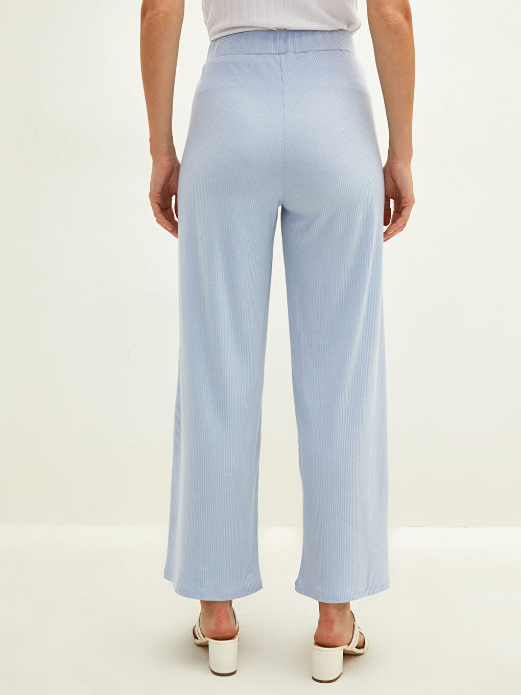 Elasticated Waist Plain Wide Leg Women's Sweatpants-4
