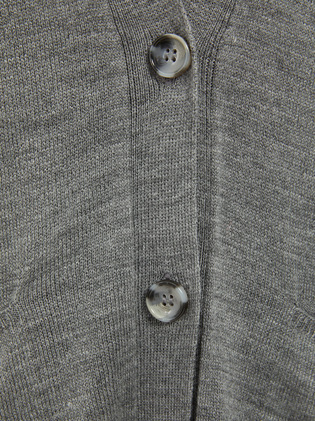 Gri V Yaka Beli Kuşaklı Uzun Kollu Kadın Triko Hırka-3