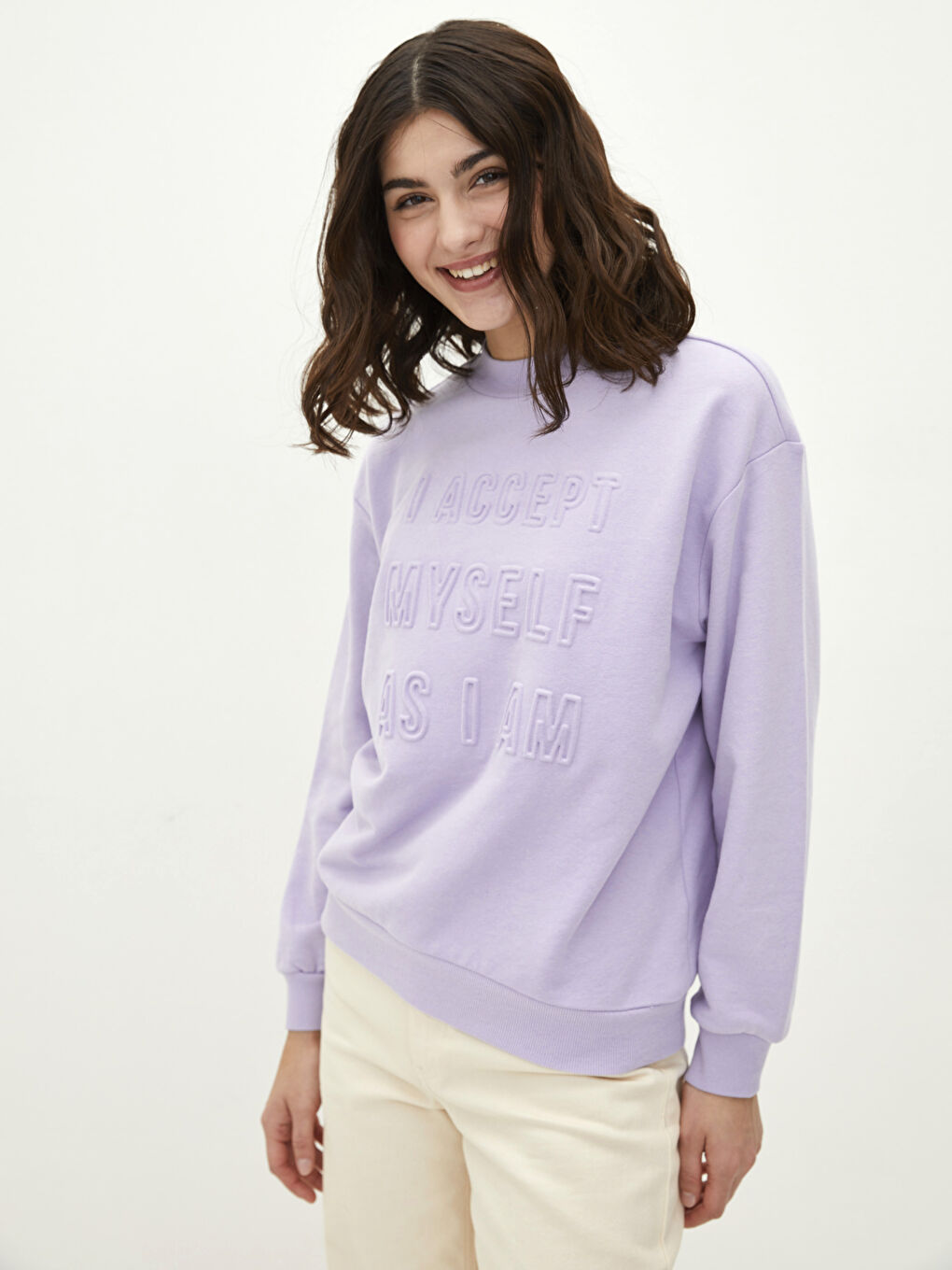 Lila Bisiklet Yaka Yazı Baskılı Uzun Kollu Kadın Sweatshirt