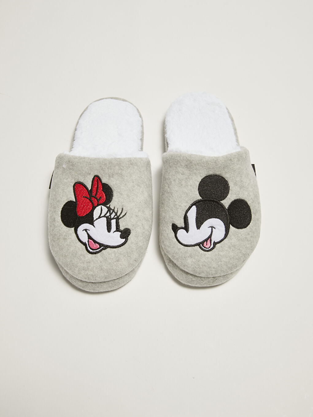 Minnie Mouse Licensed Women's House Slippers with Embroidery Detail -W1G603Z8-S0K