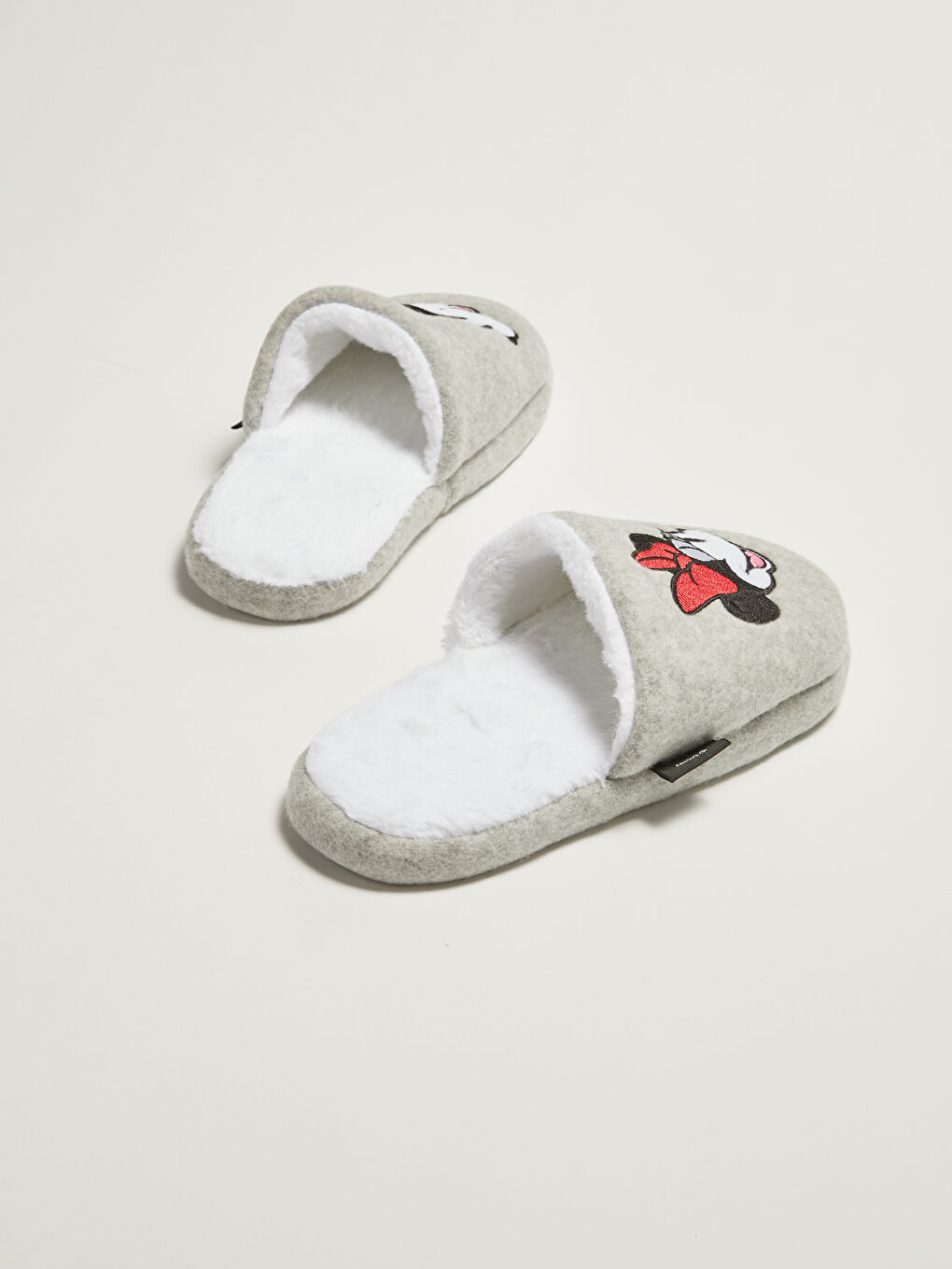Minnie Mouse Licensed Women's House Slippers with Embroidery Detail -W1G603Z8-S0K