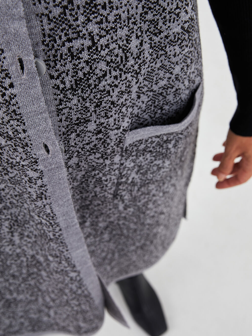 V-Neck Self-Patterned Women's Knitwear Waistcoat-3