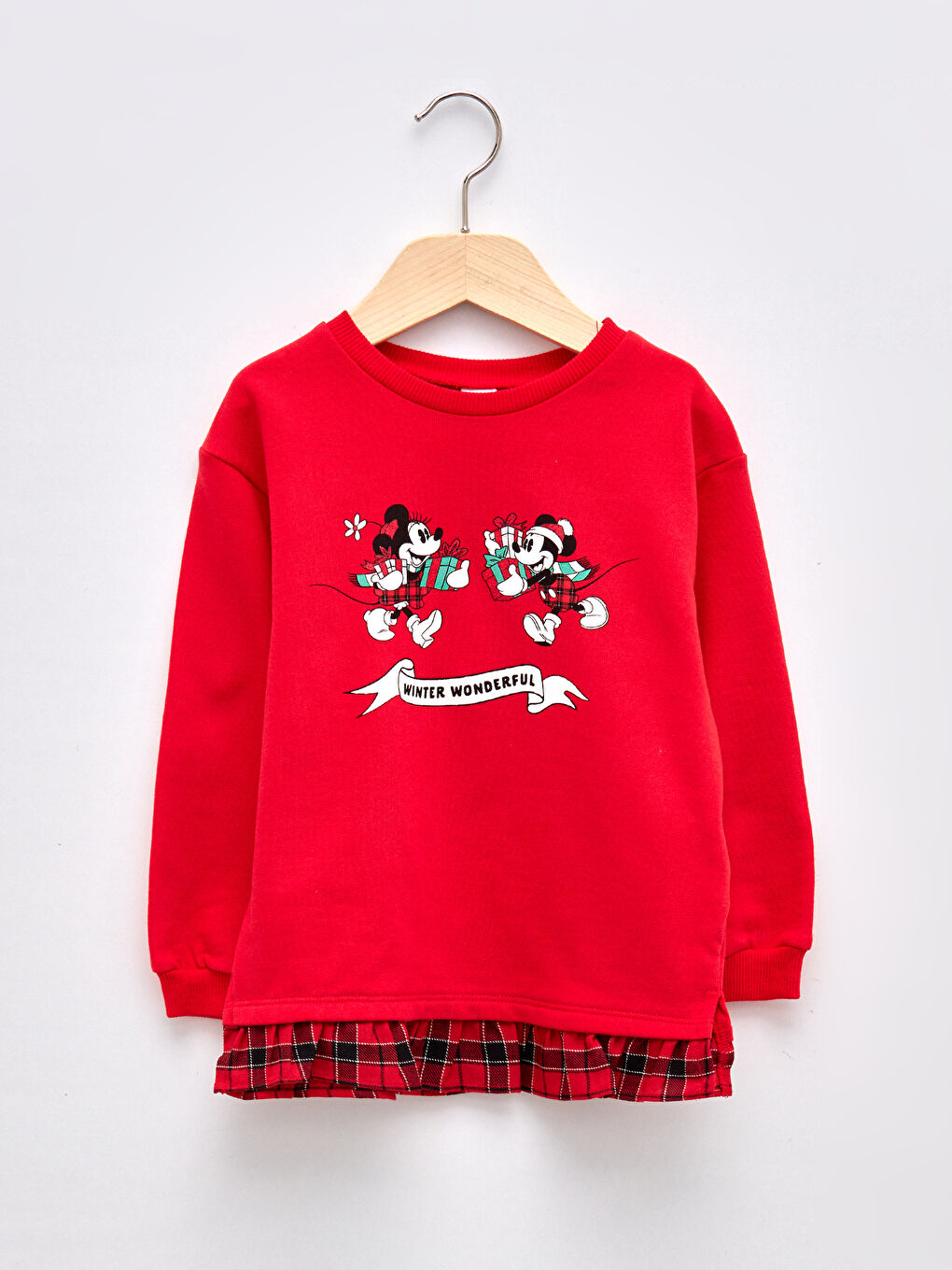 LCW baby Kırmızı Bisiklet Yaka Uzun Kollu Disney Baskılı Kız Bebek Sweatshirt