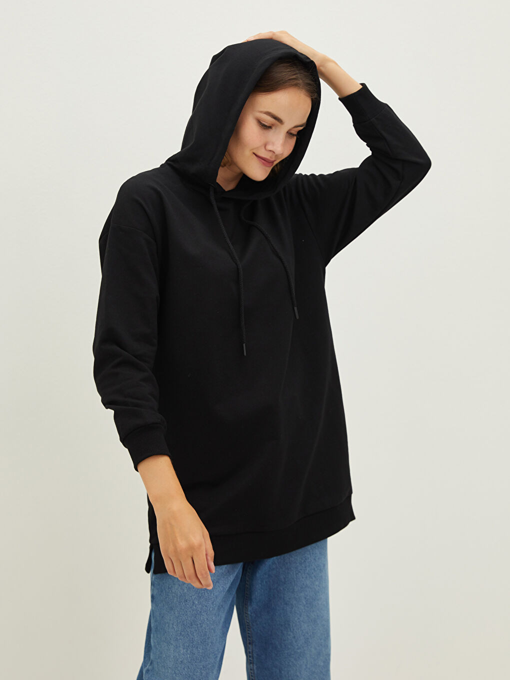 تونيك سويتشيرت كم طويل مستقيم بكابوش للسيدات-1