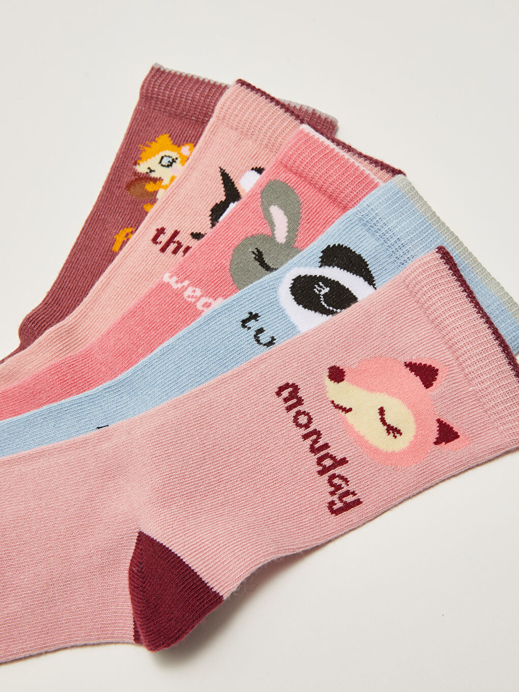 جوارب الكاحل للبنات منقوشة - عبوة ٥ قطع-2