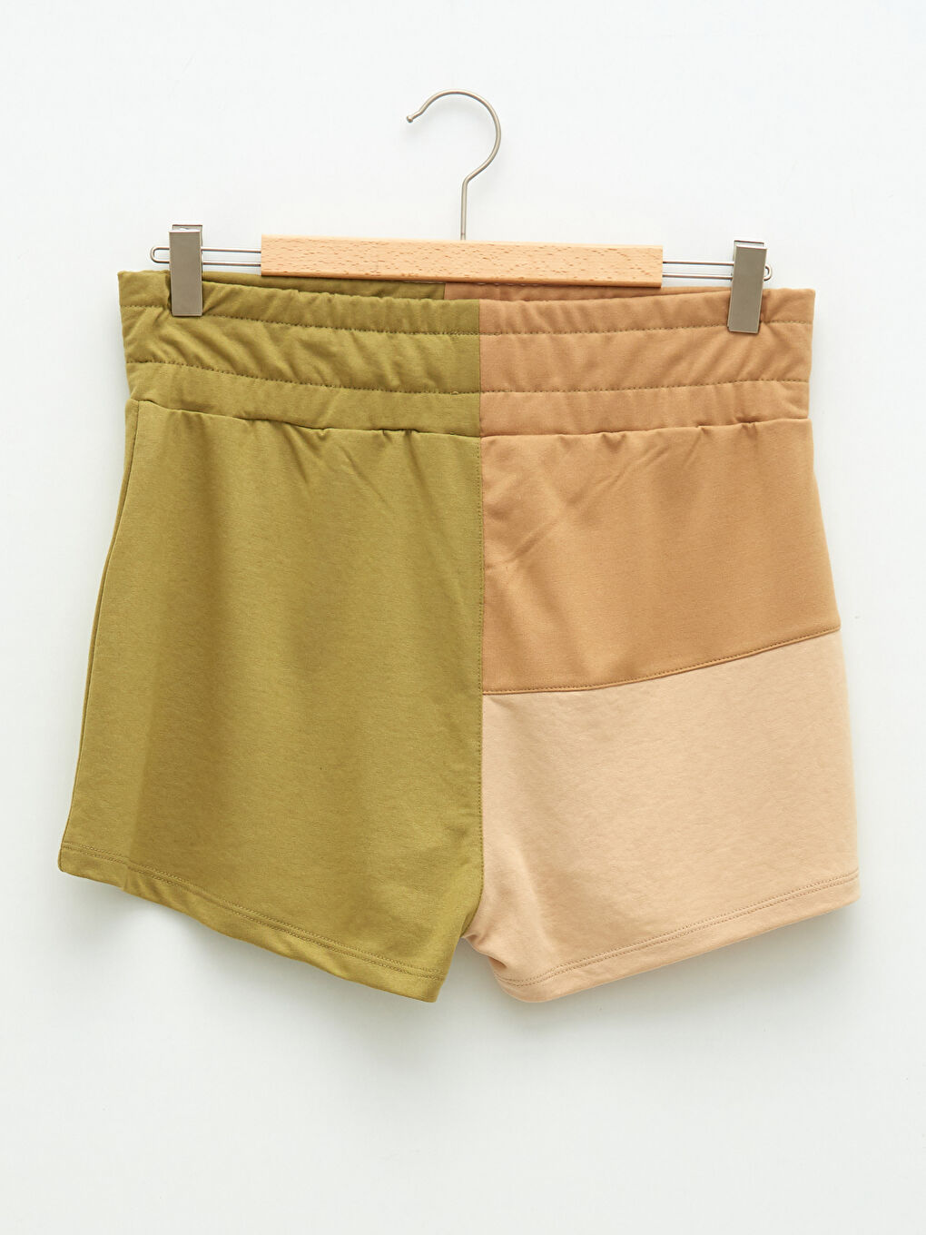 Elastic Waist Color Block Women's Sports Shorts-7