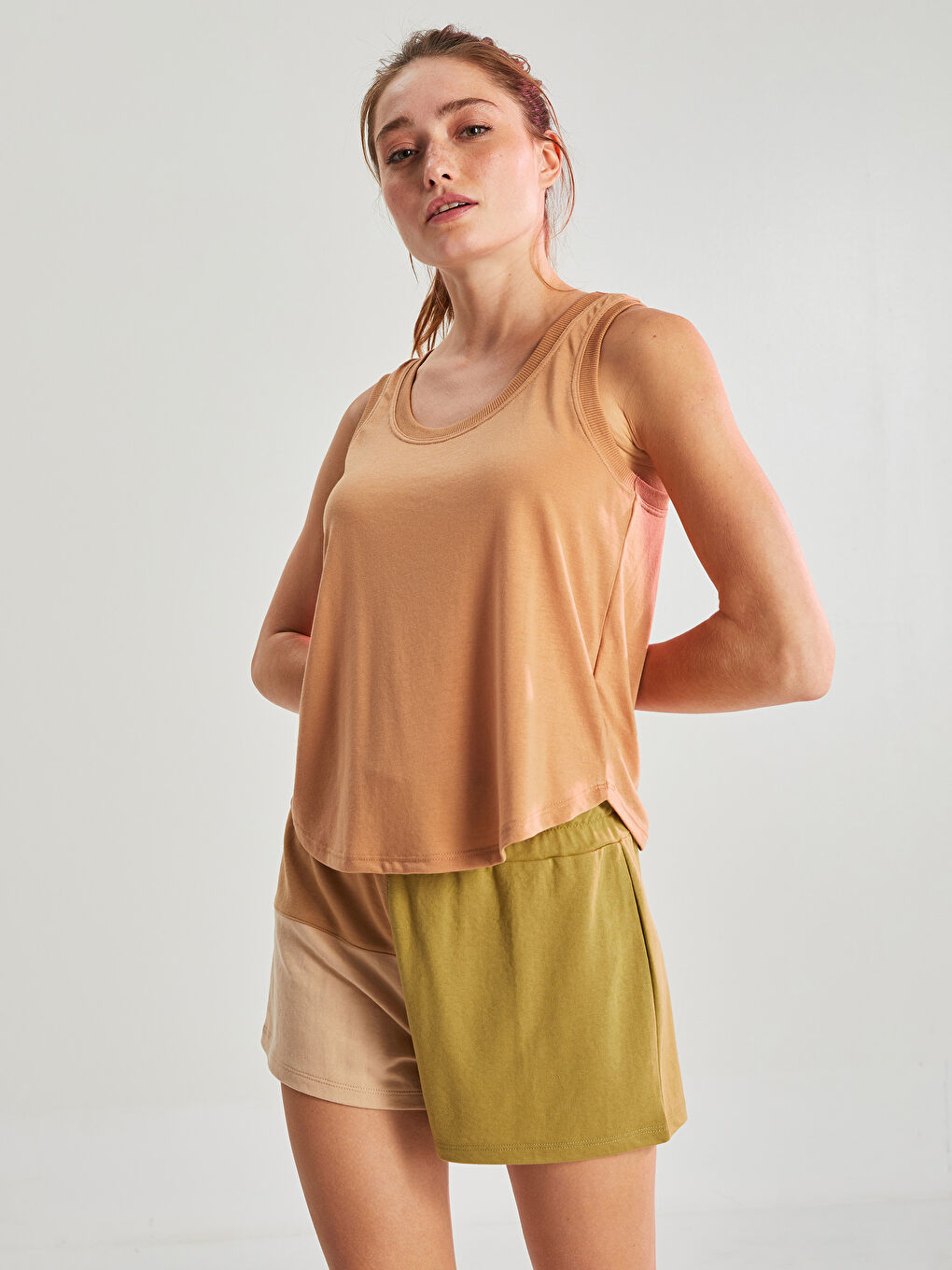 Women's U-Neck Printed Sleeveless Sports Singlet-1