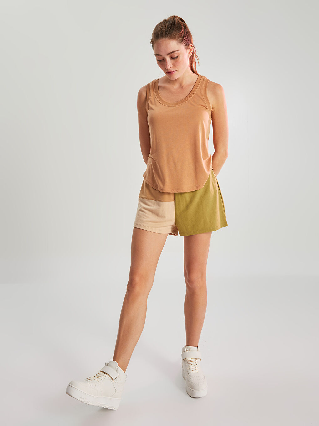 Women's U-Neck Printed Sleeveless Sports Singlet-2