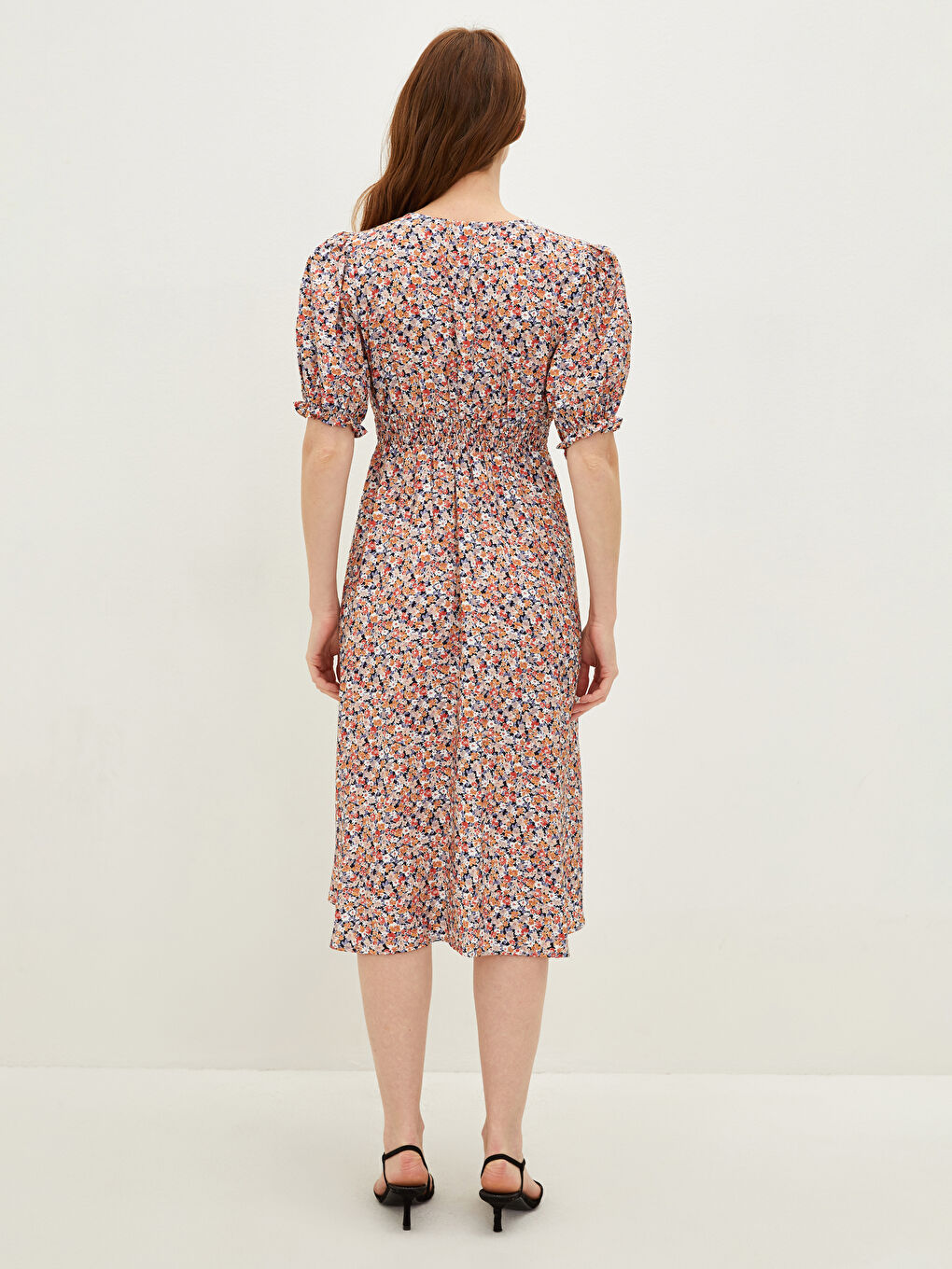 Ekru V Yaka Çiçekli Balon Kollu Kadın Elbise-2