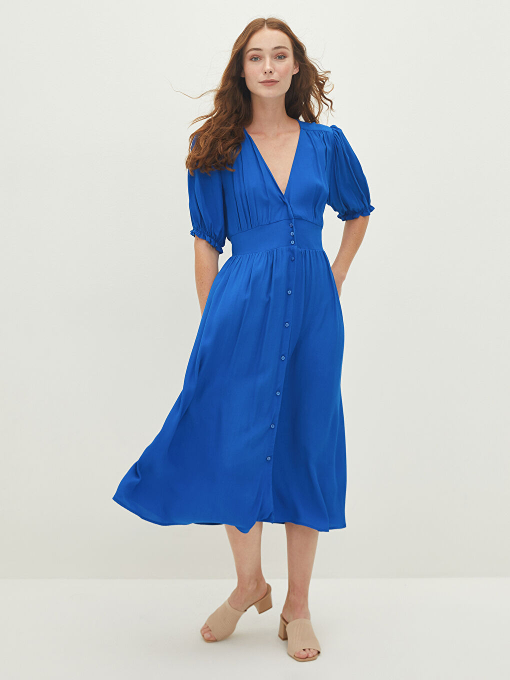 İndigo V Yaka Düz Kısa Kollu Viskon Kadın Elbise-3