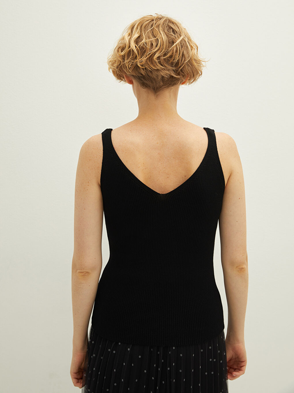 LCW Vision Women's V Neck Plain Sleeveless Tricot Jumper -W1GC23Z8-CVL