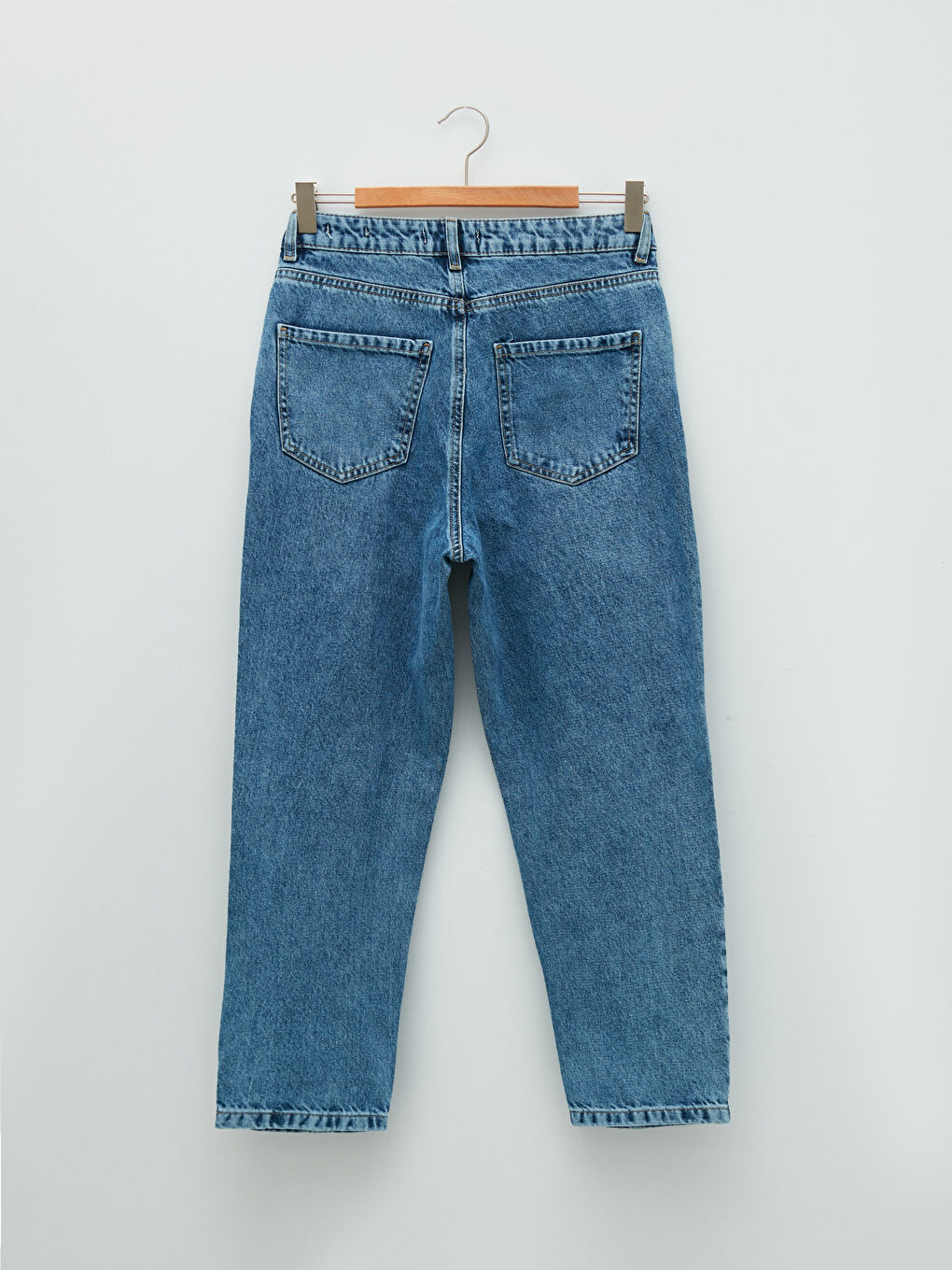 High Waist Mom Fit Rodeo Jeans -W1GD06Z8-311
