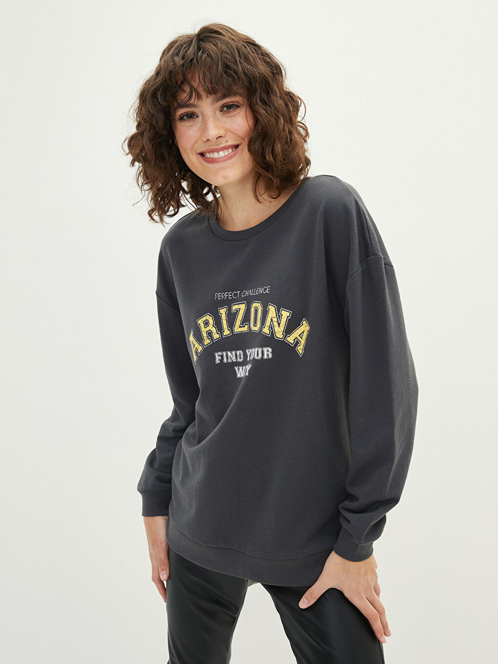LCW Vision Crew Neck Printed Long Sleeve Women's Sweatshirt -W1GD56Z8-JPT