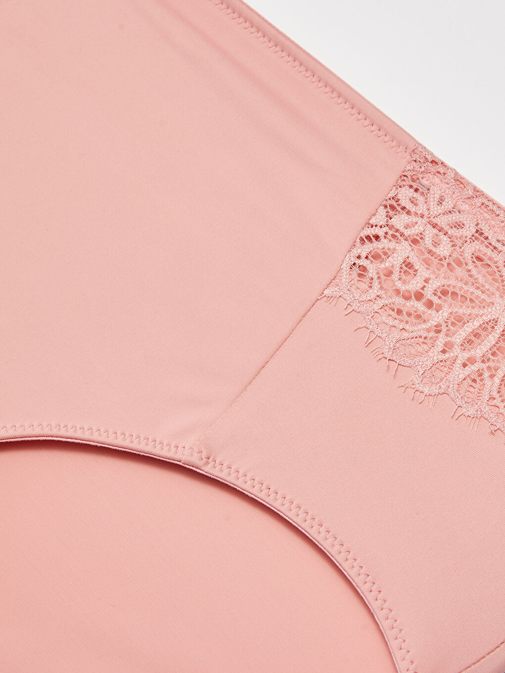 Pembe Dantel Detaylı Külot-2