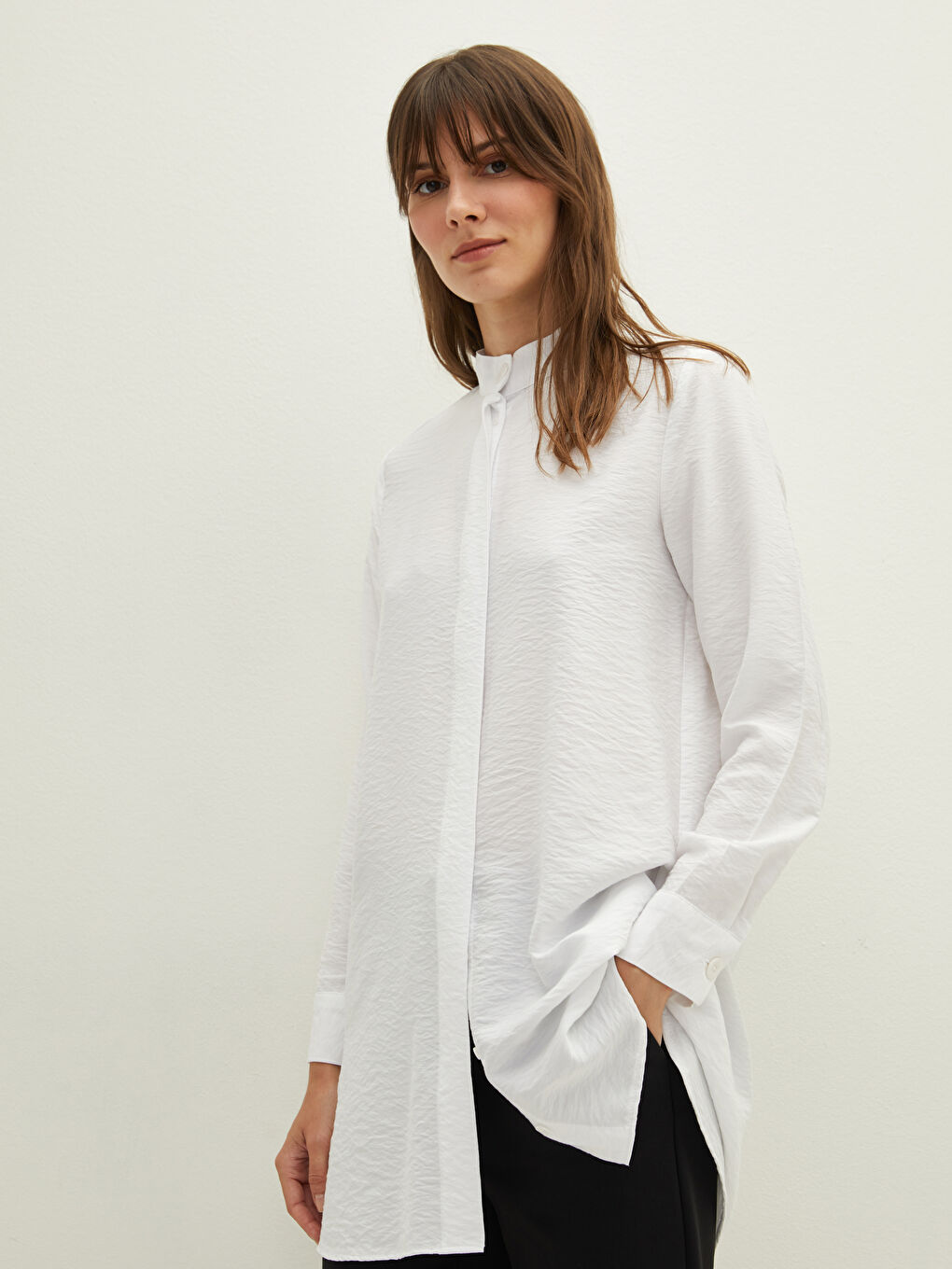 Ekru Hakim Yaka Düz Uzun Kollu Kadın Tunik-1