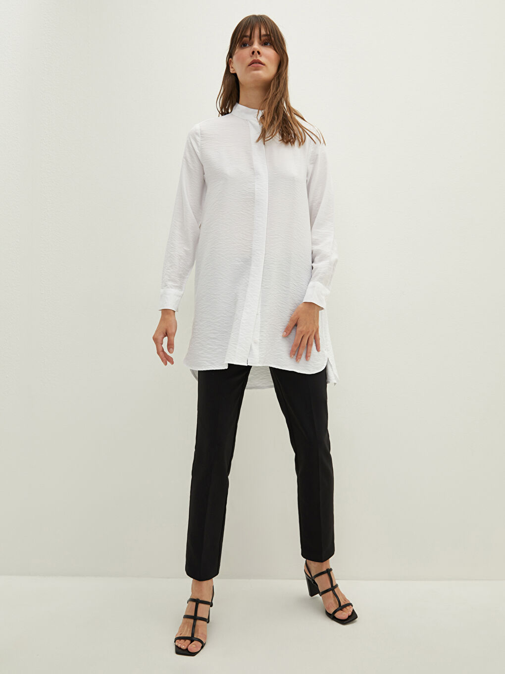 Ekru Hakim Yaka Düz Uzun Kollu Kadın Tunik-2