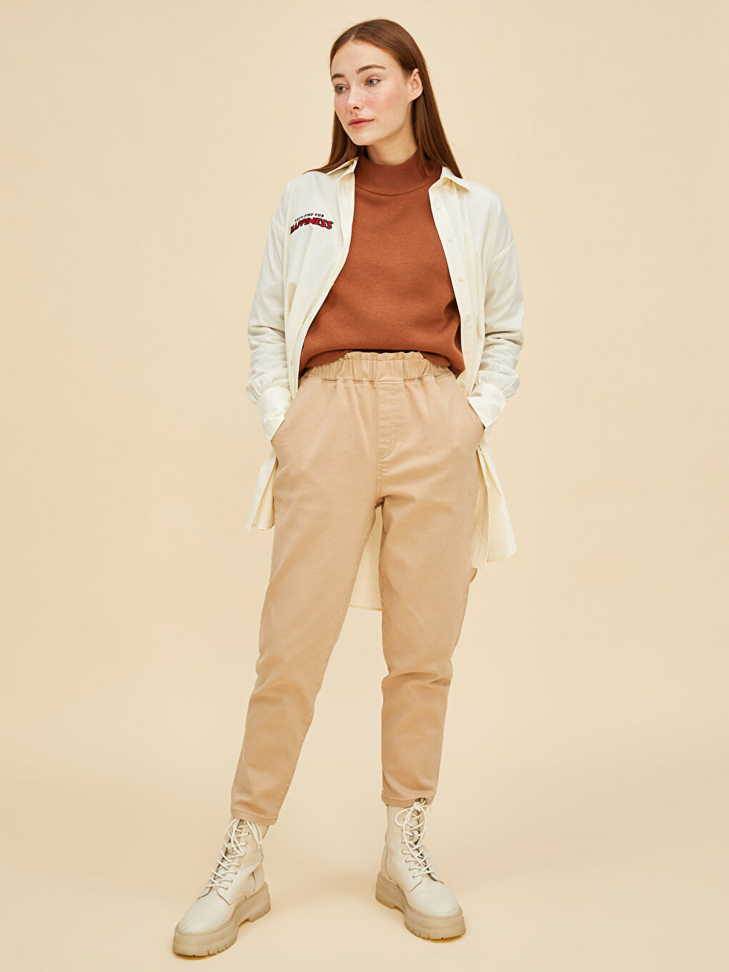 Comfortable Fit Straight Pocket Detailed Gabardine Fabric Women's Trousers-2