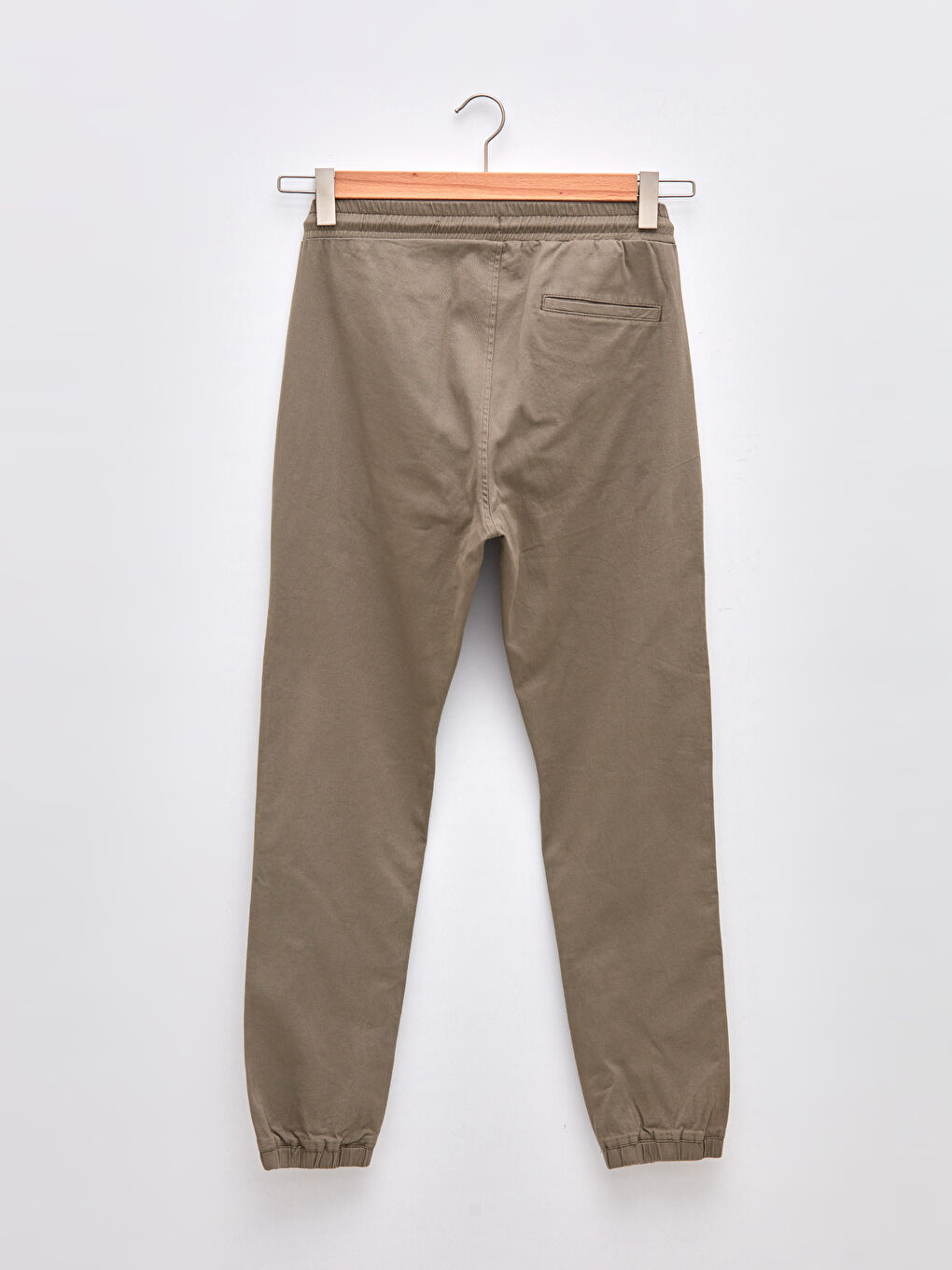 XSIDE Standard Fit Herren Jogginghose -W1GG38Z8-Q30