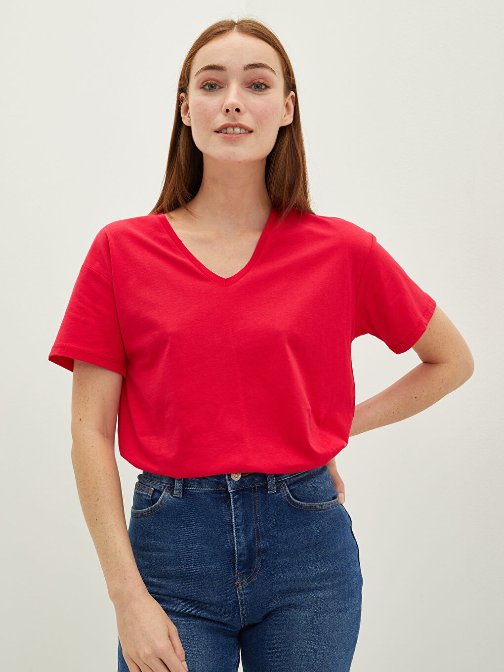 Fuşya V  Yaka Düz Kısa Kollu Pamuklu Kadın Tişört