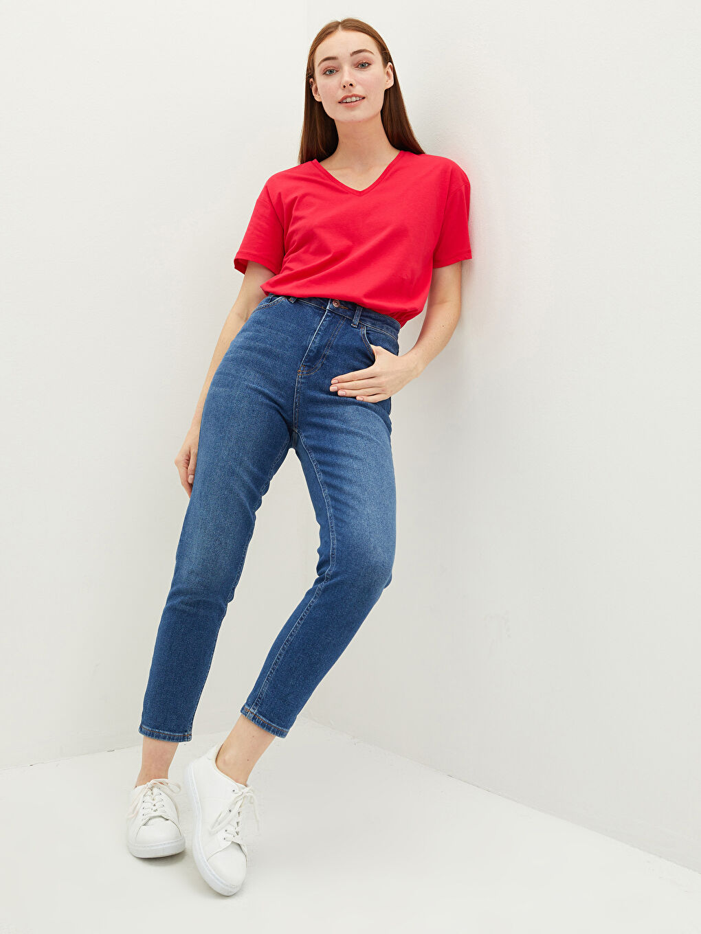 Fuşya V  Yaka Düz Kısa Kollu Pamuklu Kadın Tişört-1