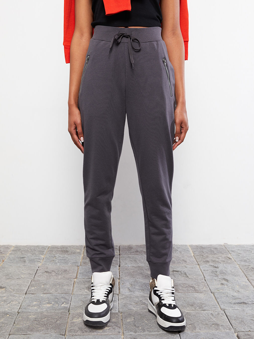 Women's Elasticated Waist Plain Jogger Sweatpants-5