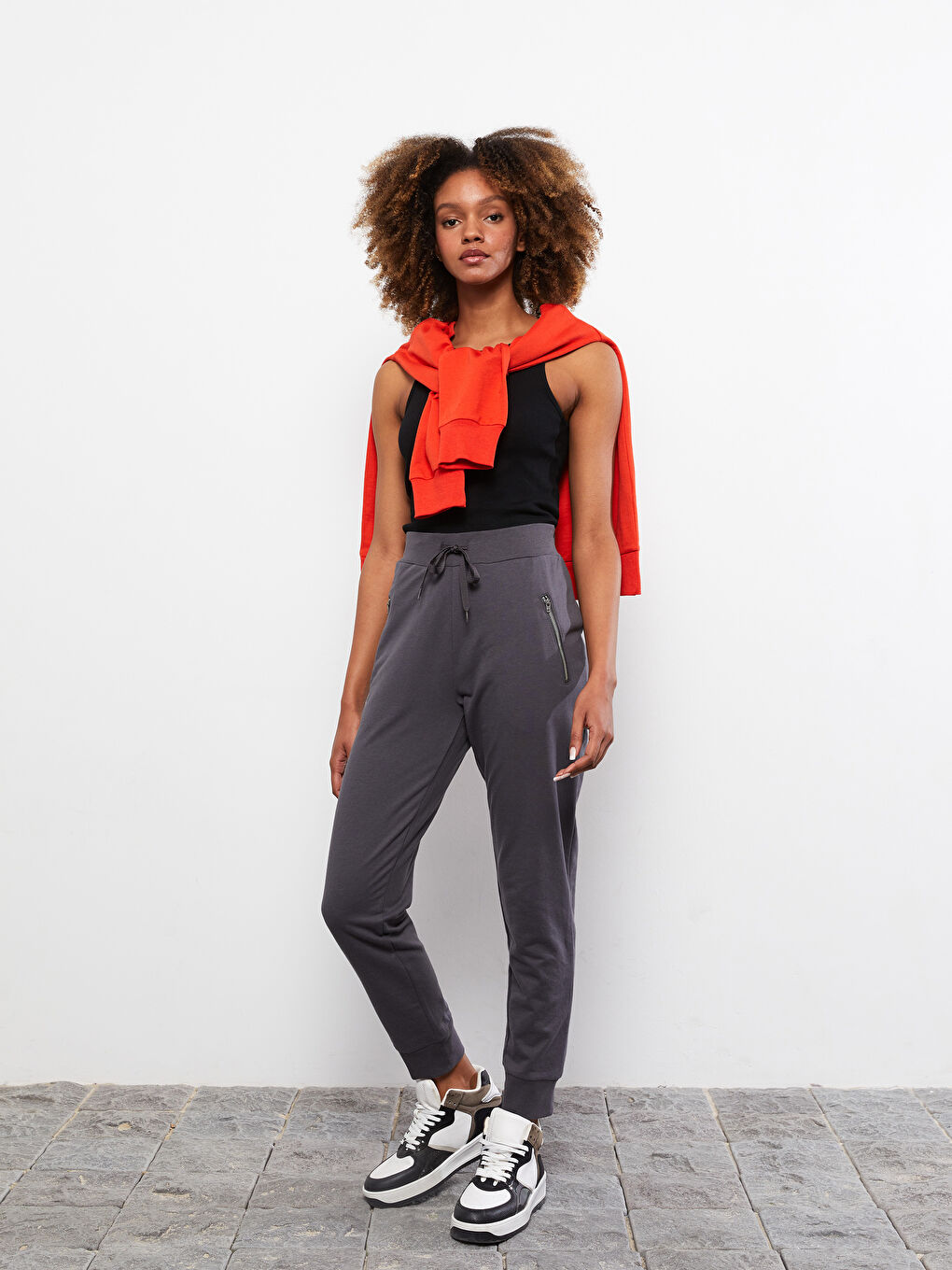 Women's Elasticated Waist Plain Jogger Sweatpants-2