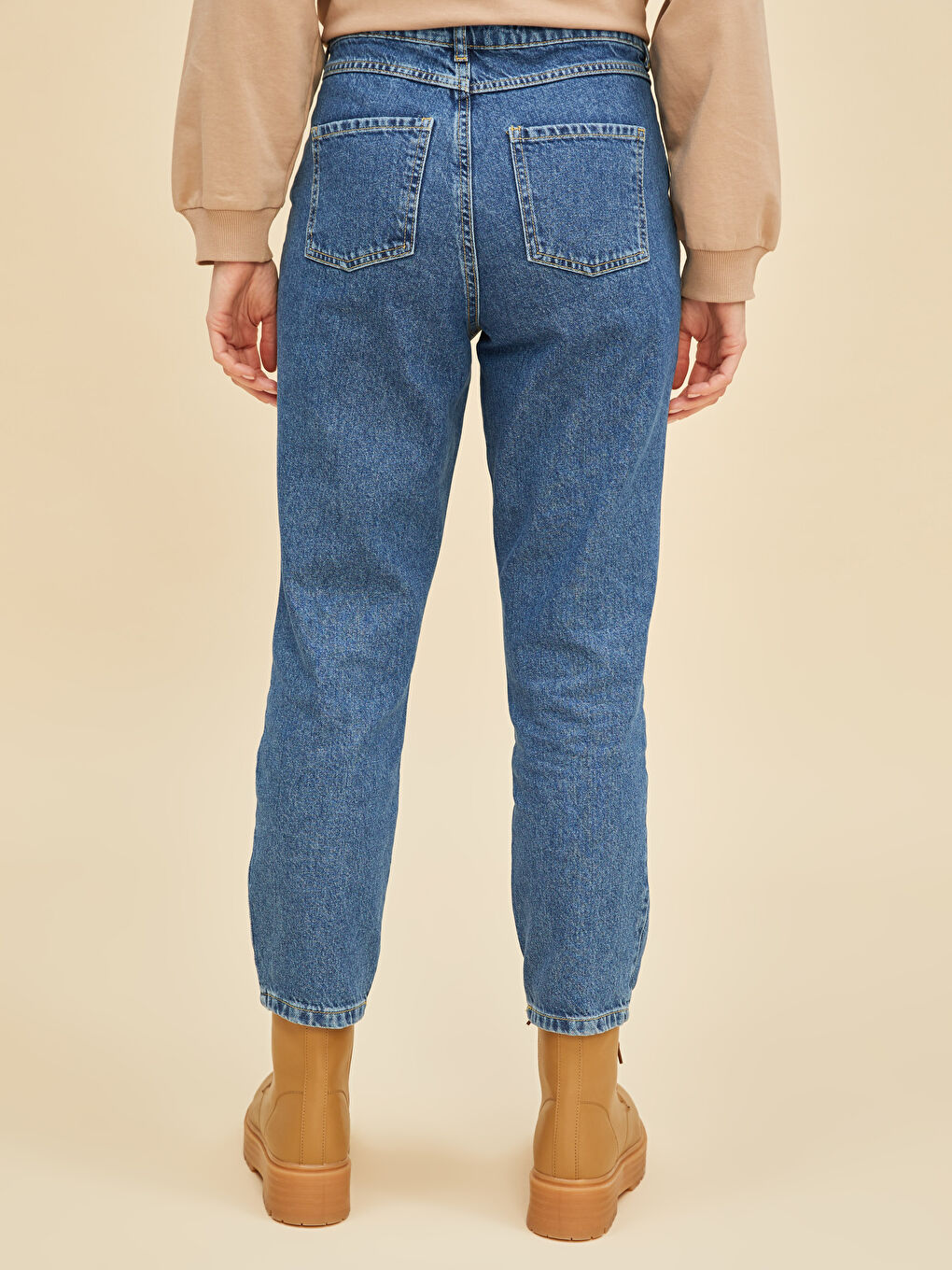 İndigo Mom Fit Cep Detaylı Kadın Rodeo Jean Pantolon-10