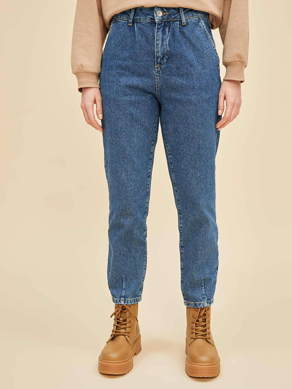 İndigo Mom Fit Cep Detaylı Kadın Rodeo Jean Pantolon-6