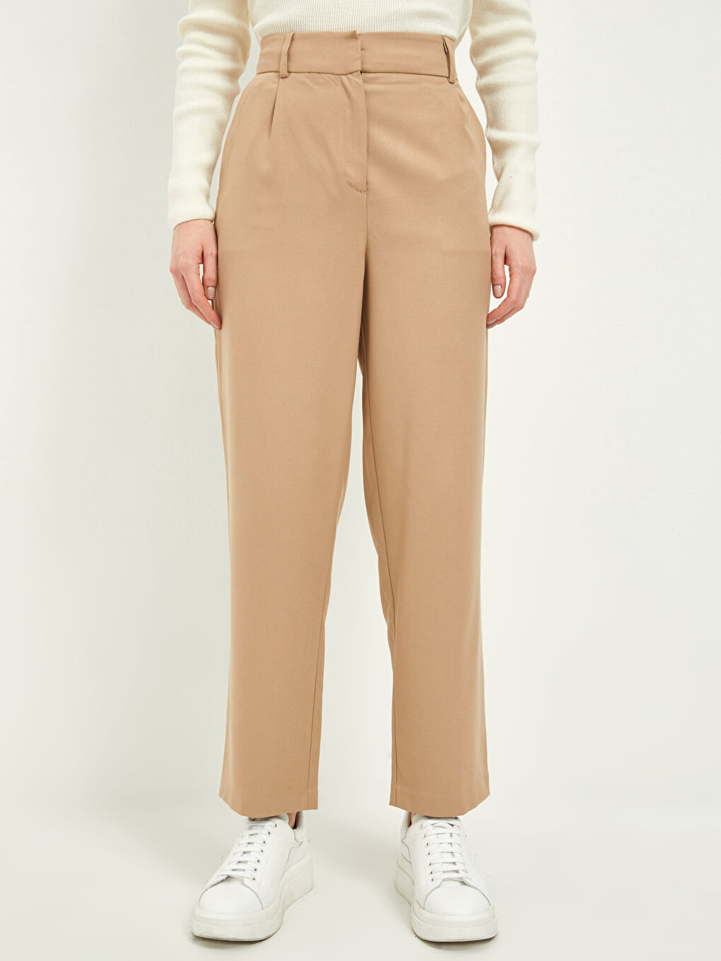 Comfortable Fit Pocket Detailed Women's Trousers-2