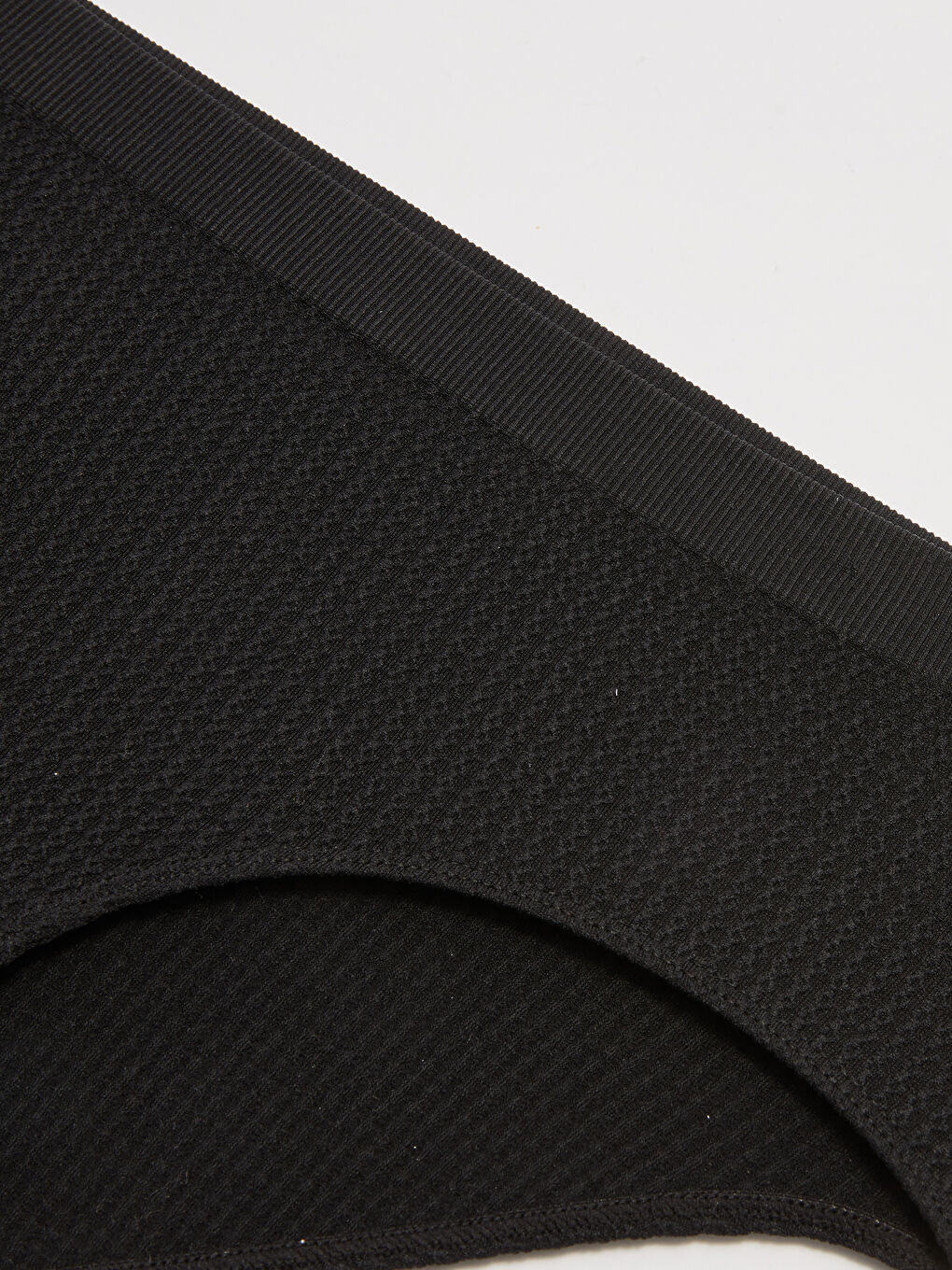 Siyah Düz Hipster Külot-2