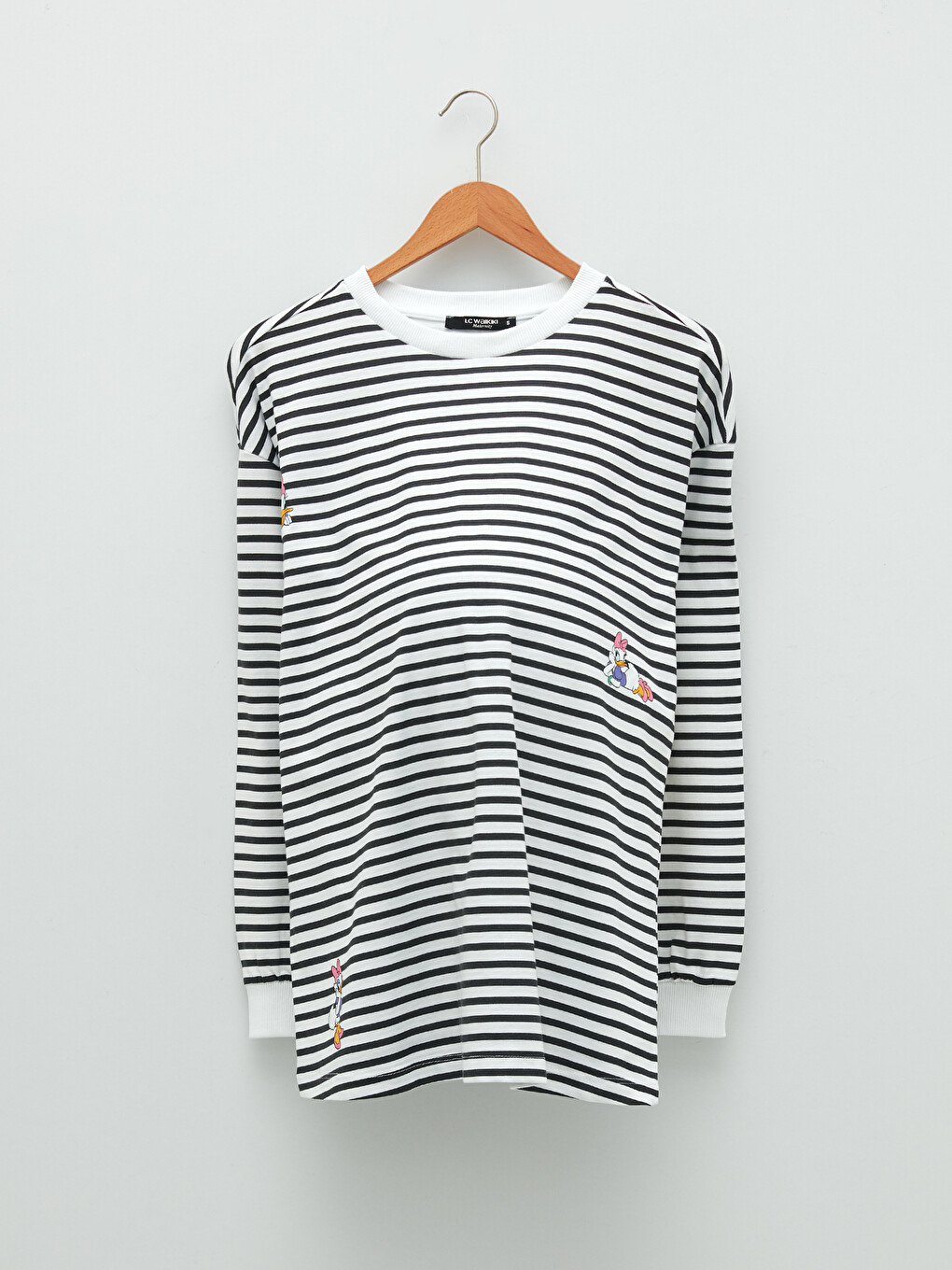 Crew Neck Striped Daisy Duck Printed Long Sleeve Cotton Maternity T-Shirt-5