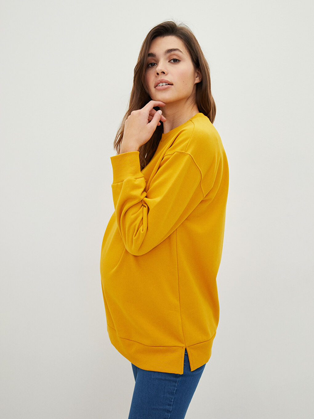 Sweat-shirt de maternité à slogan imprimé à manches longues et col rond-1