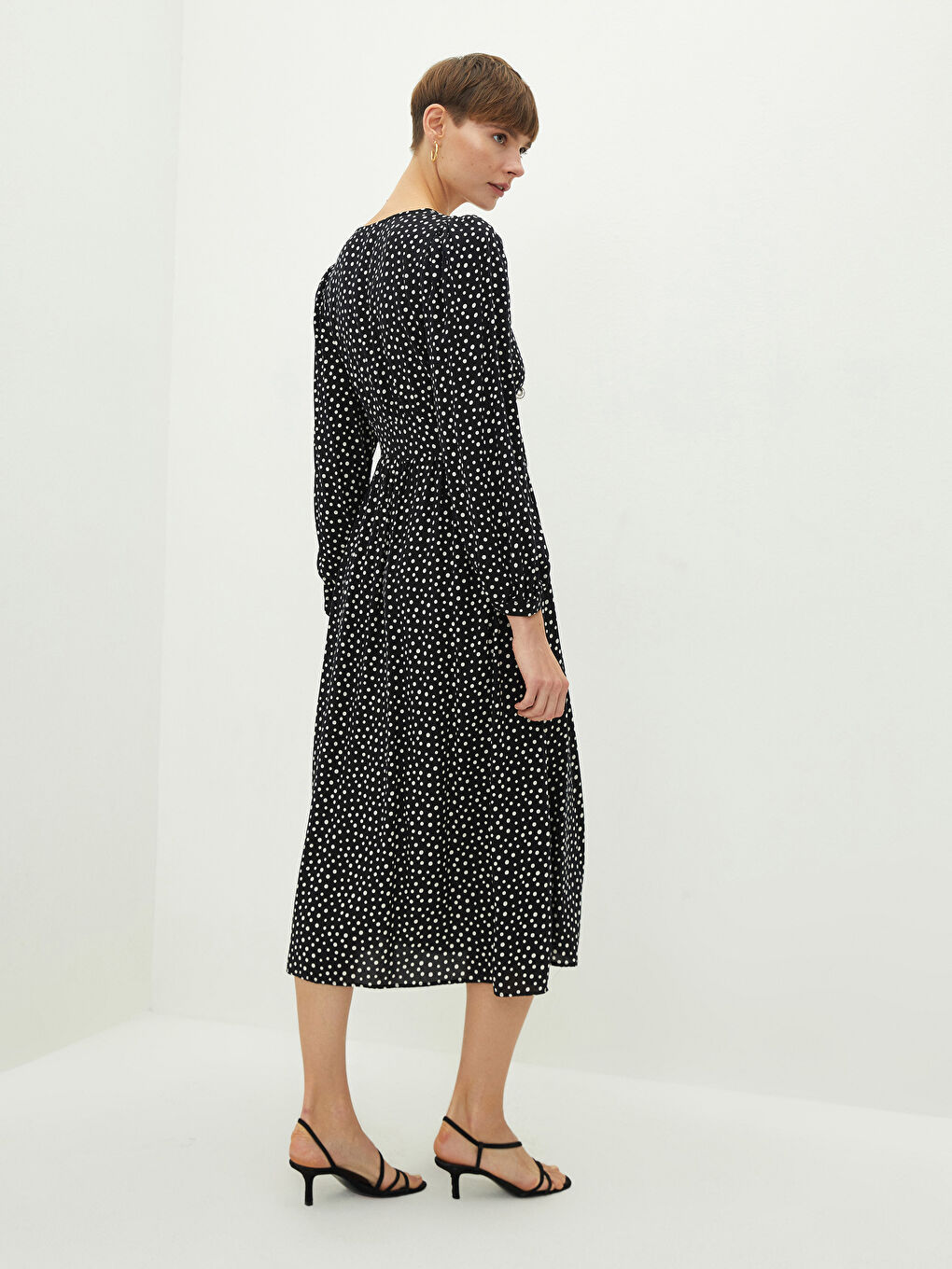 V Neck Polka Dot Long Sleeve Viscose Women's Dress-4