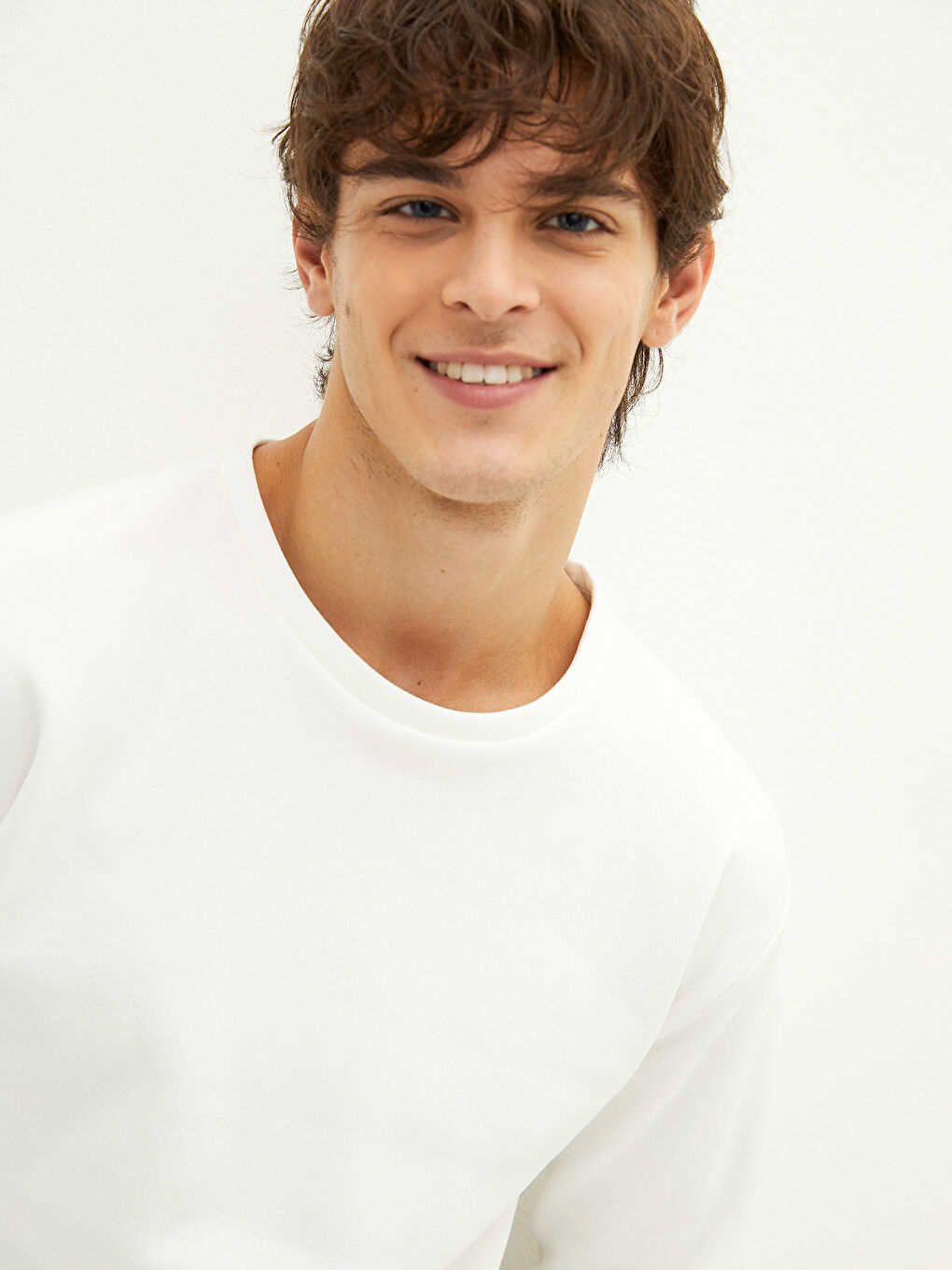 Ekru Bisiklet Yaka Uzun Kollu Erkek Kalın Sweatshirt