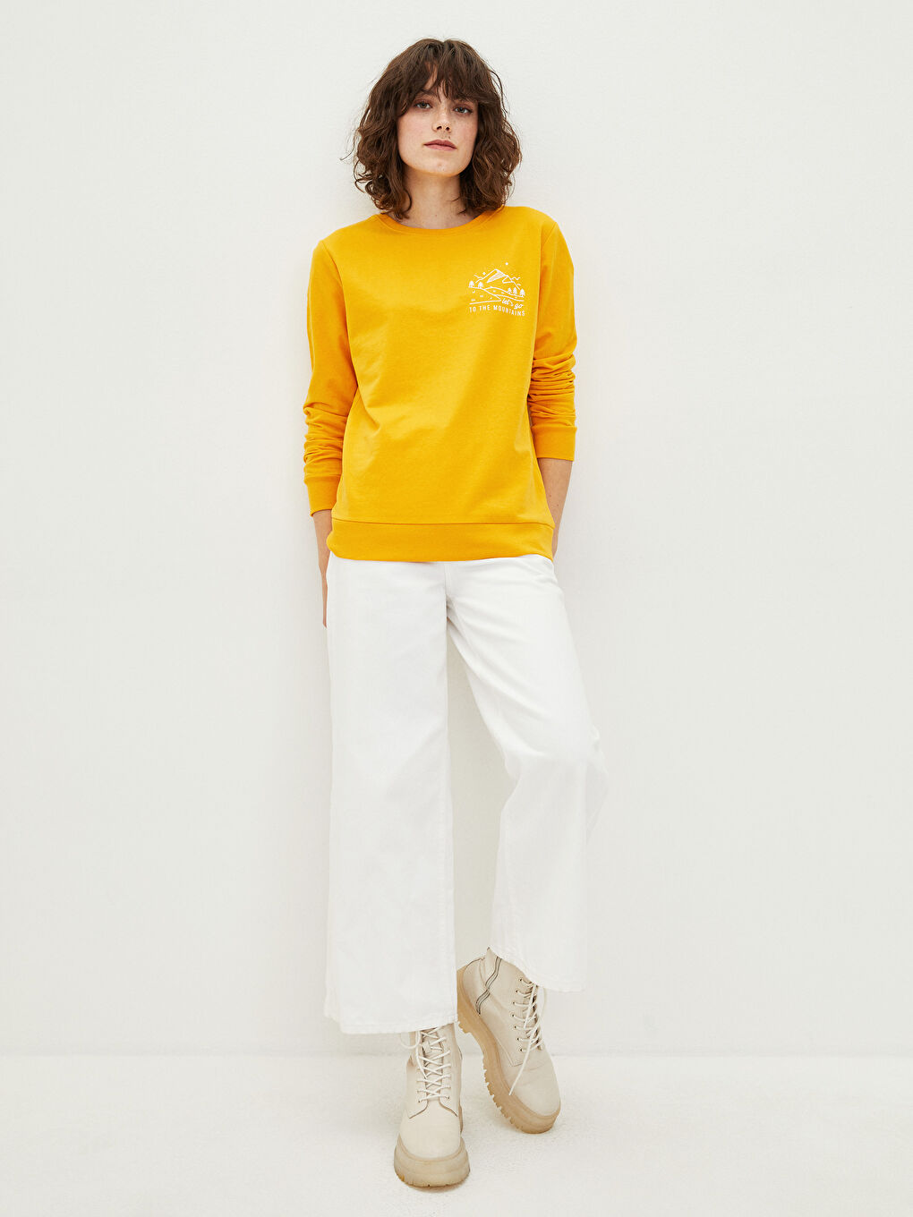 Crew Neck Printed Long Sleeve Women's Sweatshirt-2