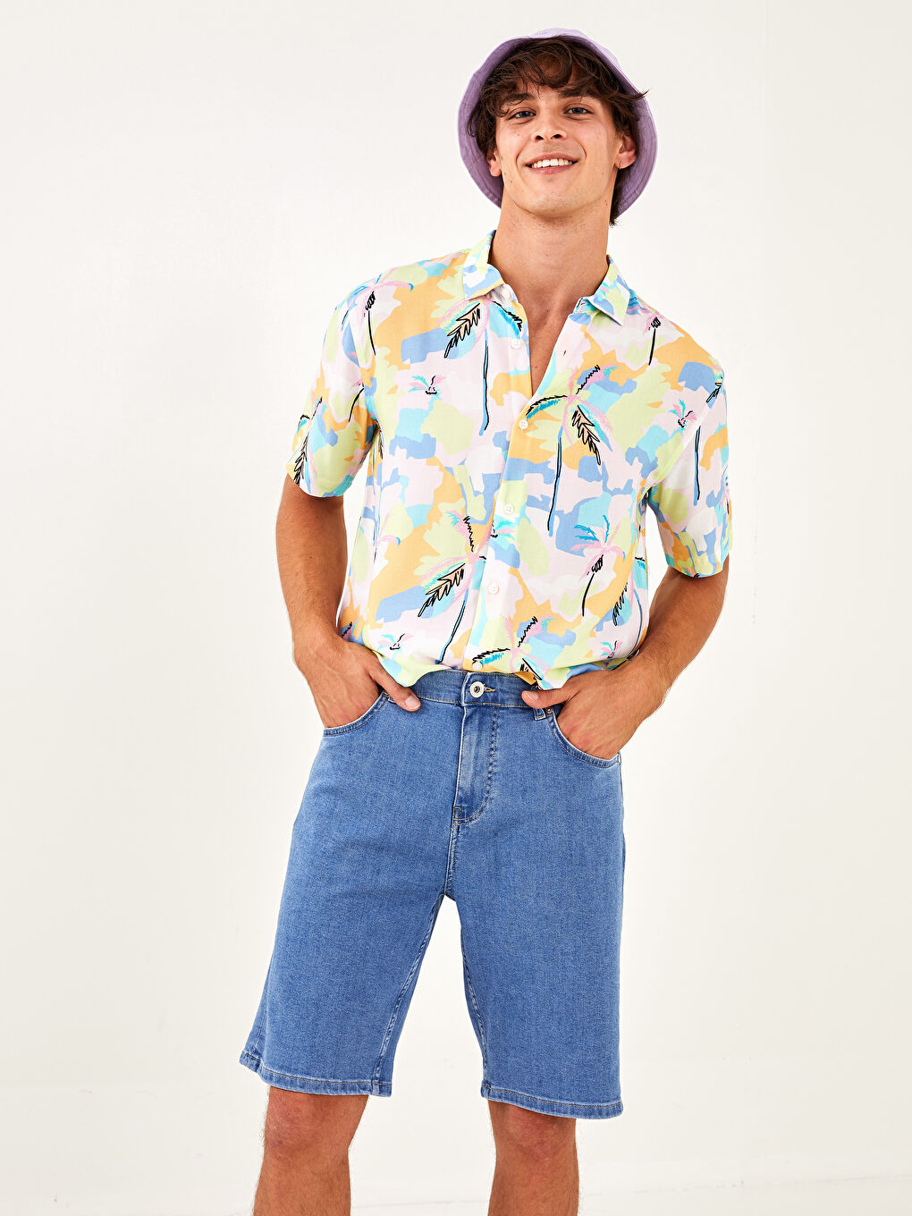 Standard Fit Men's Denim Shorts-6