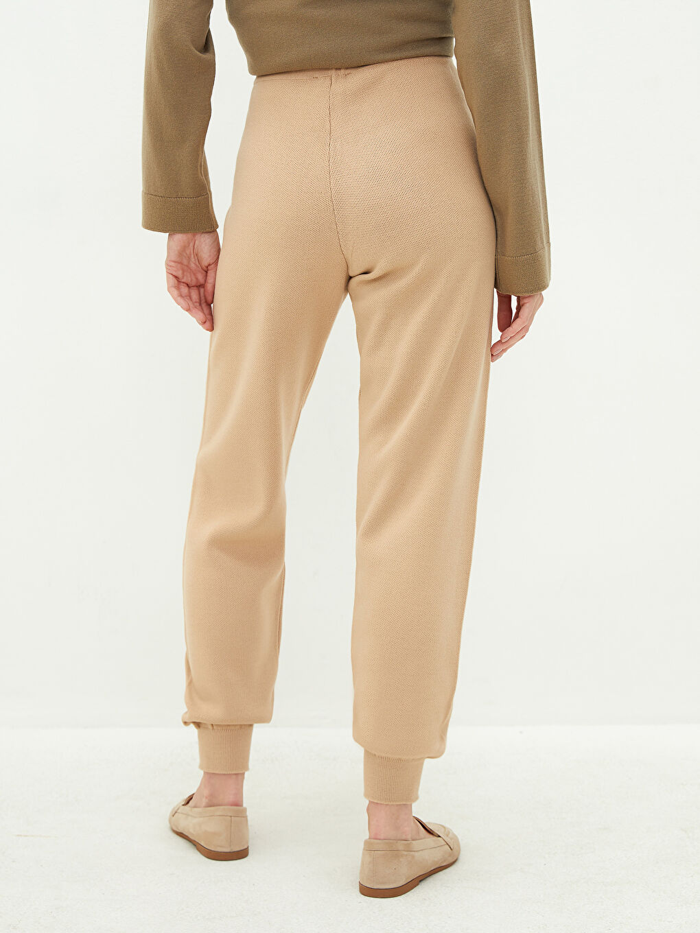 Women's Elastic Waist Plain Trousers-4