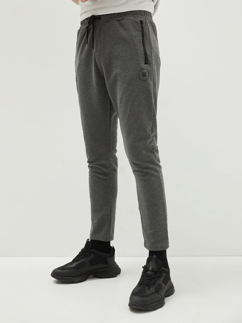 Slim Fit Men's Sweatpants-3