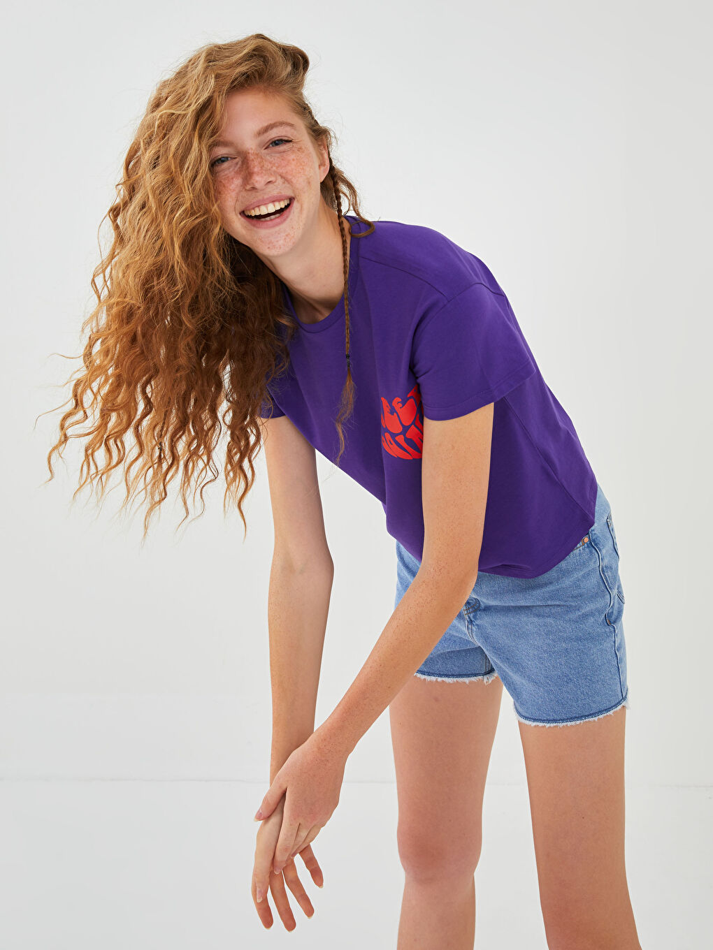 Mor Bisiklet Yaka Baskılı Kısa Kollu Pamuklu Kadın Tişört-2