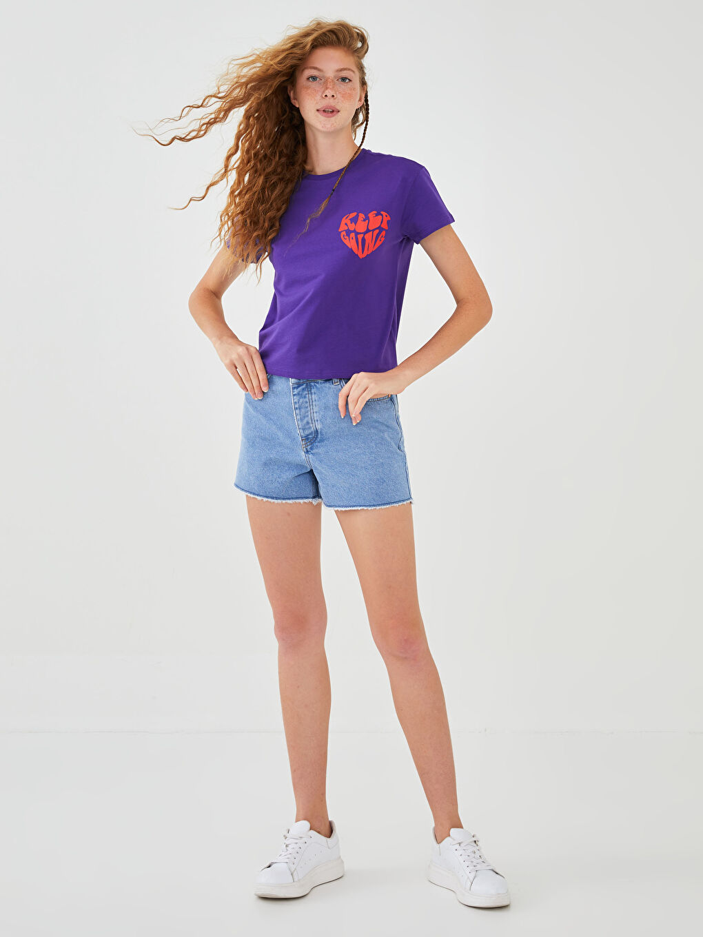 Mor Bisiklet Yaka Baskılı Kısa Kollu Pamuklu Kadın Tişört-3