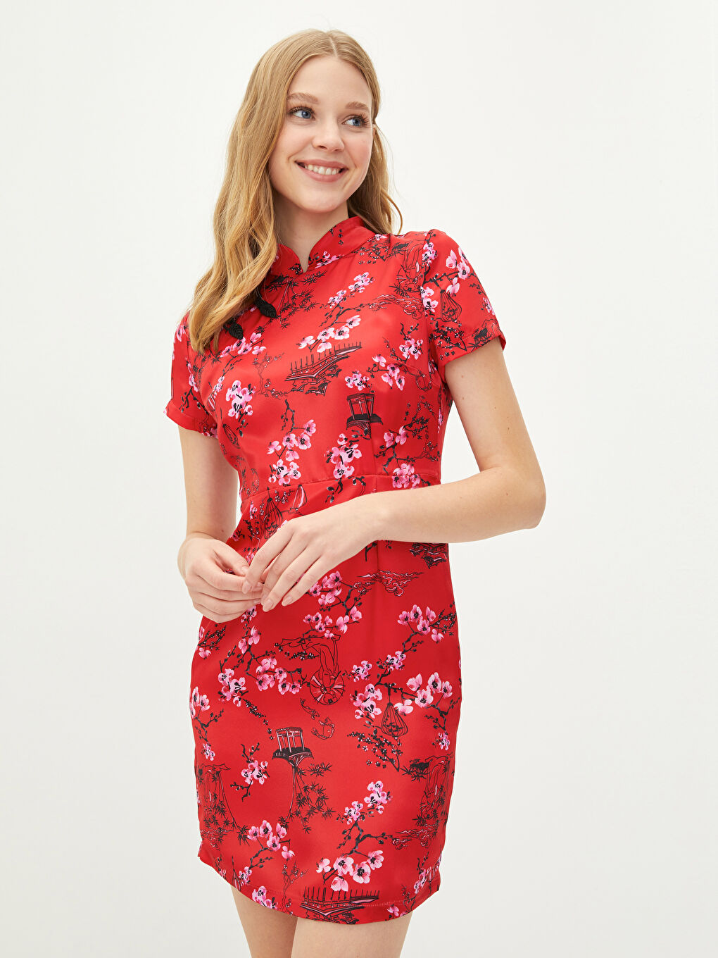 Magnificent Collar Floral Short Sleeve Satin Women's Bodycon Dress-1