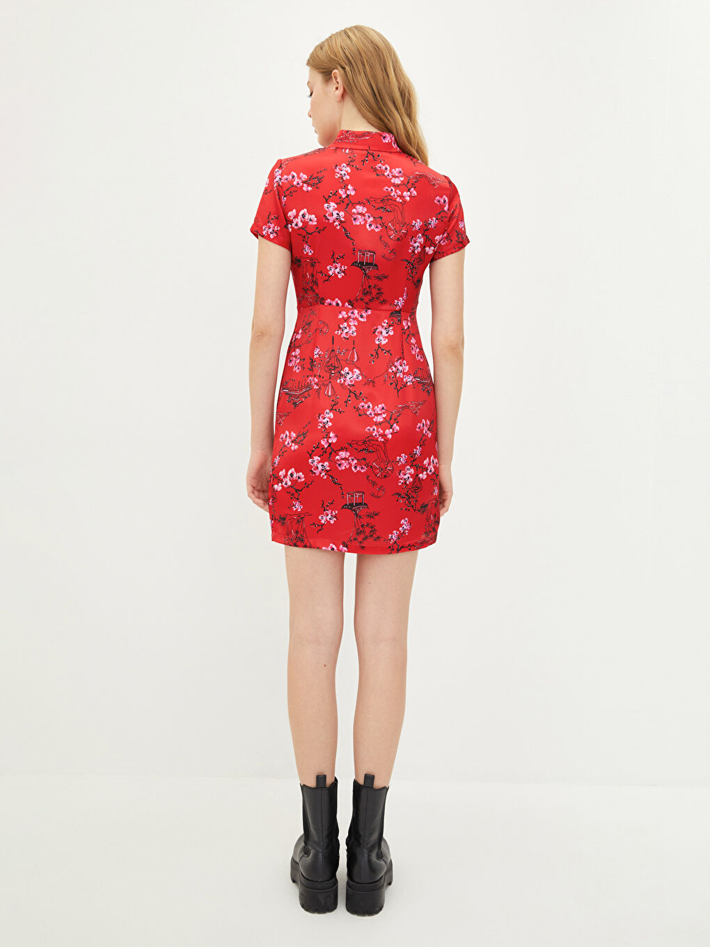 Magnificent Collar Floral Short Sleeve Satin Women's Bodycon Dress-4