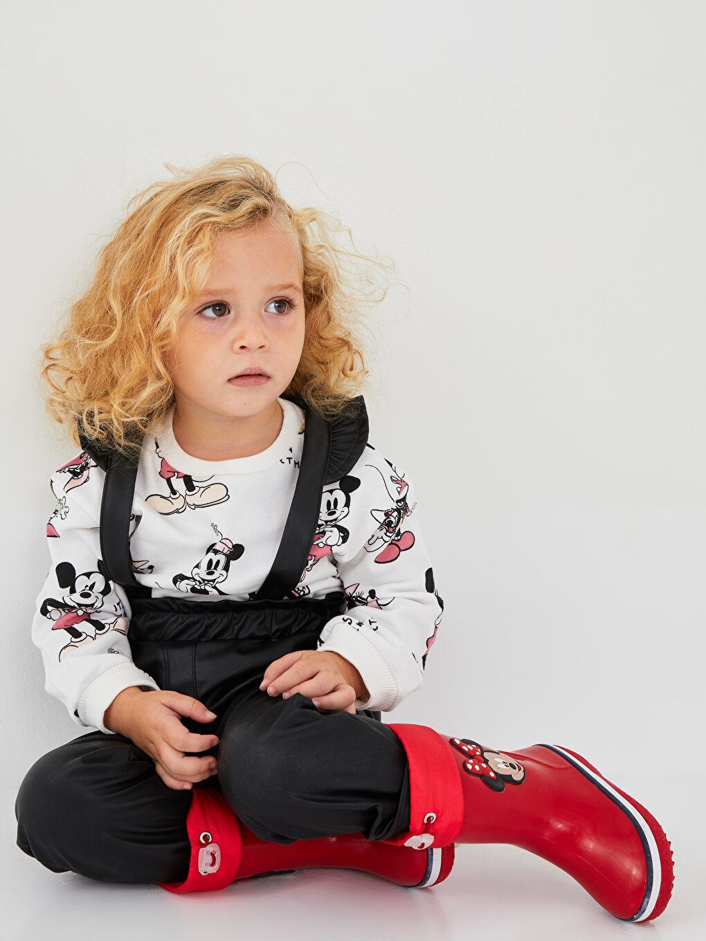 Ekru Bisiklet Yaka Uzun Kollu Minnie Mouse Baskılı Kız Bebek Sweatshirt