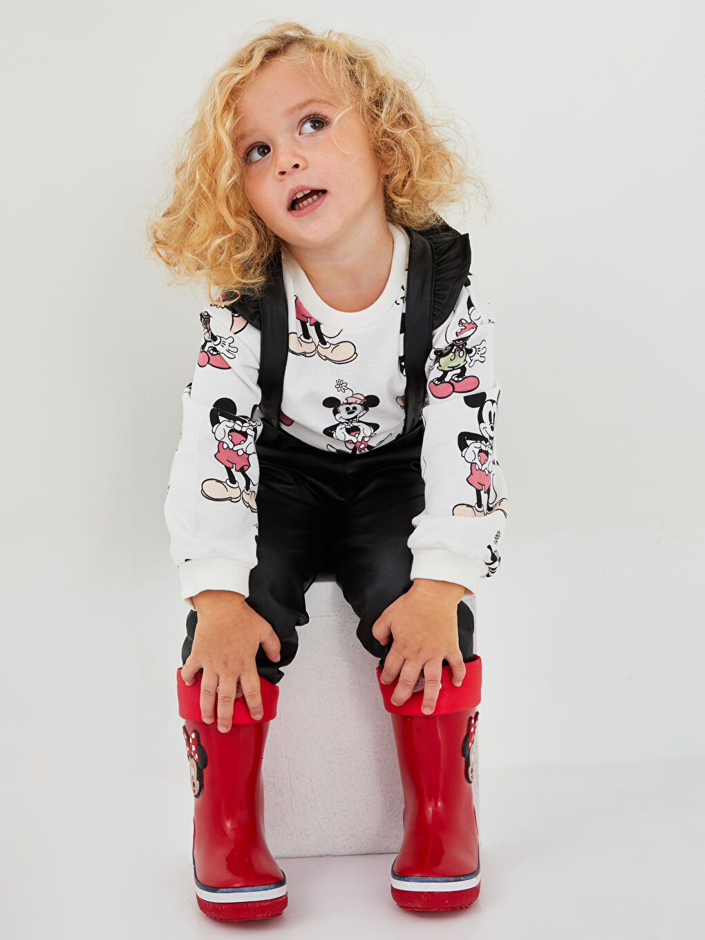 Ekru Bisiklet Yaka Uzun Kollu Minnie Mouse Baskılı Kız Bebek Sweatshirt-1